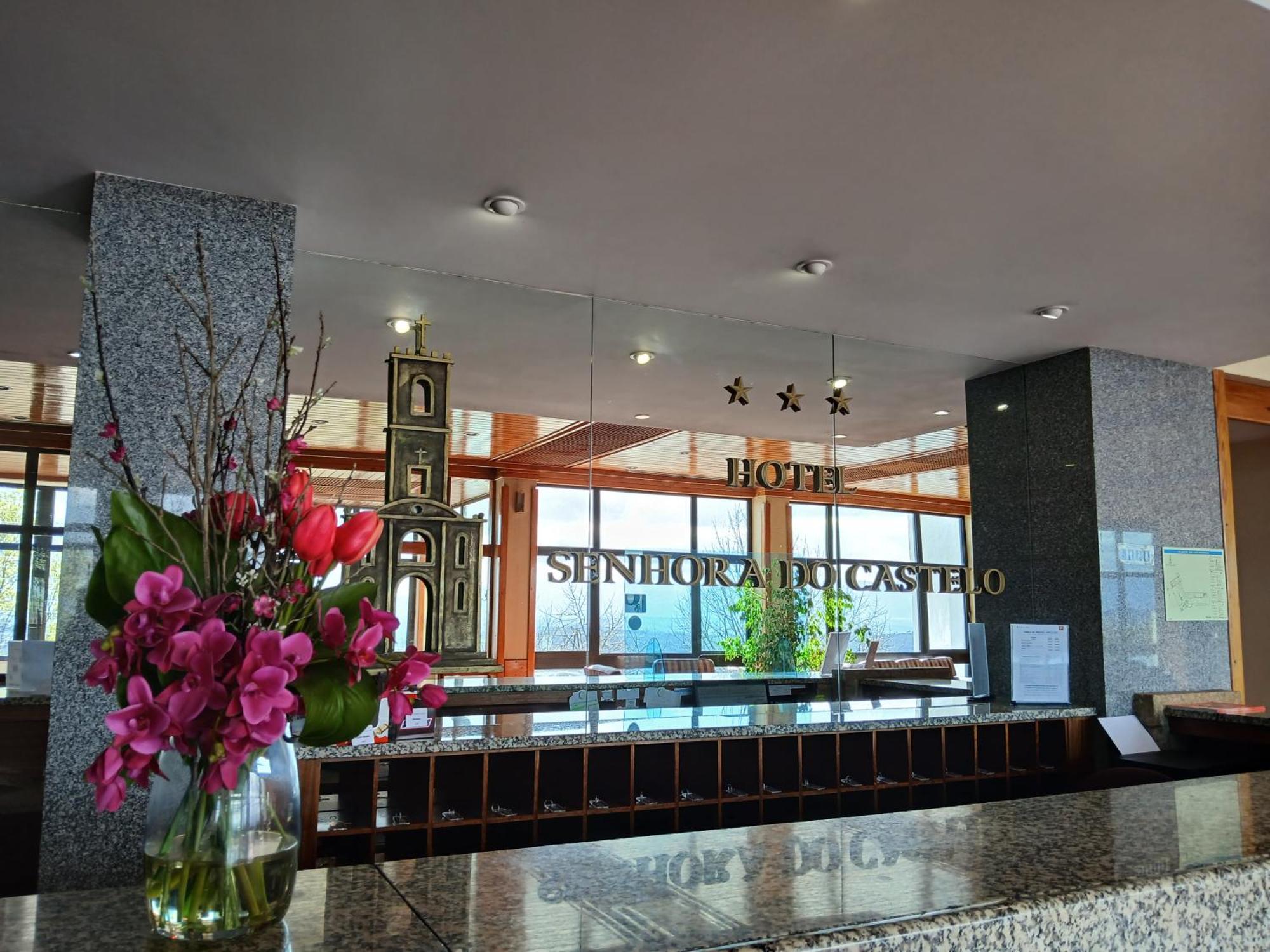 Senhora Do Castelo Hotel