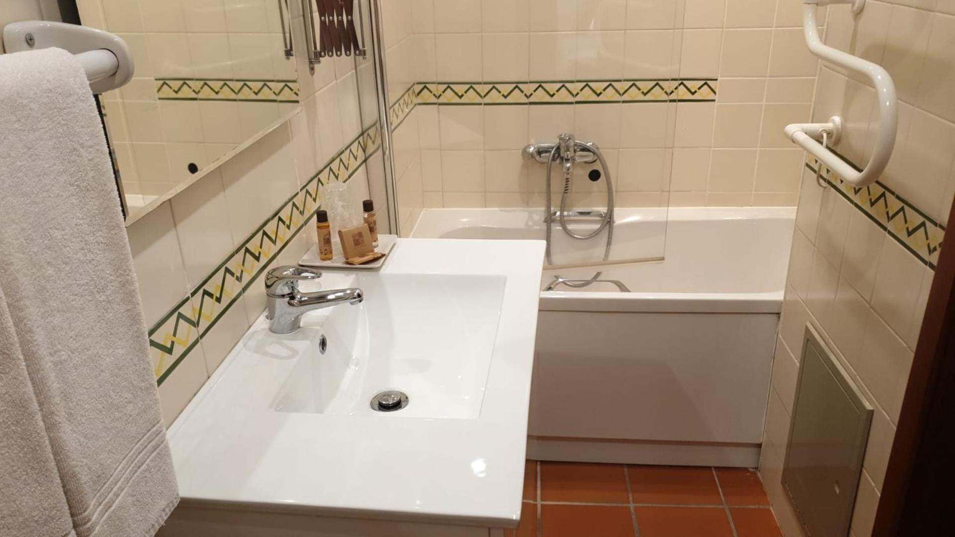 Casa De Fatauncos Guest house Vouzela