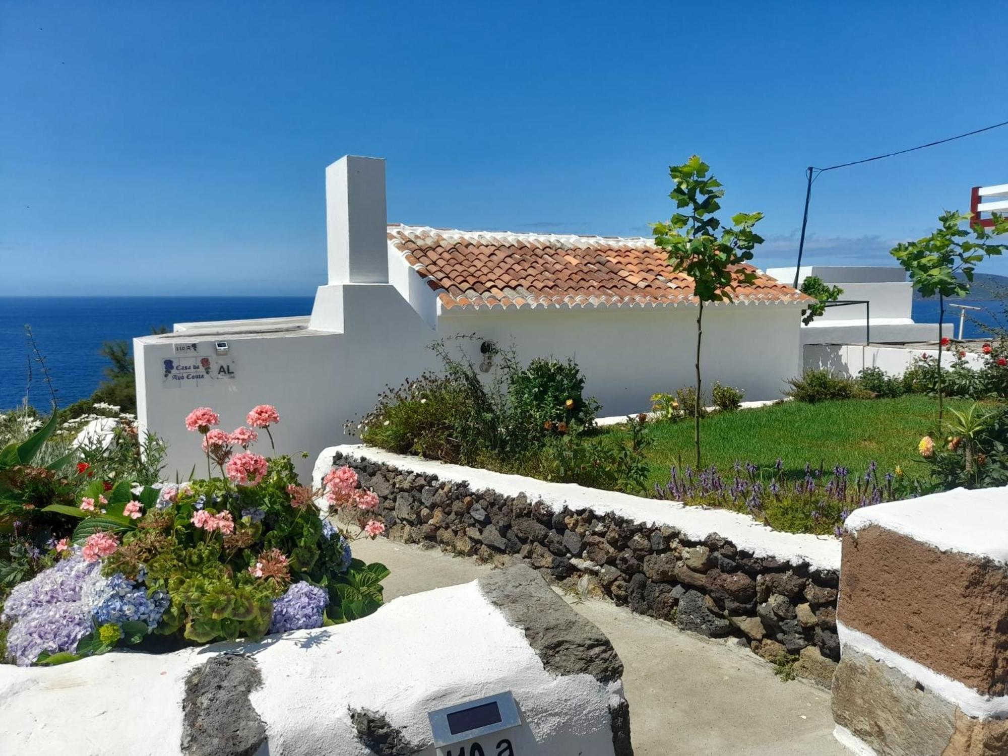 Casa Da Avo Couta Holiday home Angra do Heroismo