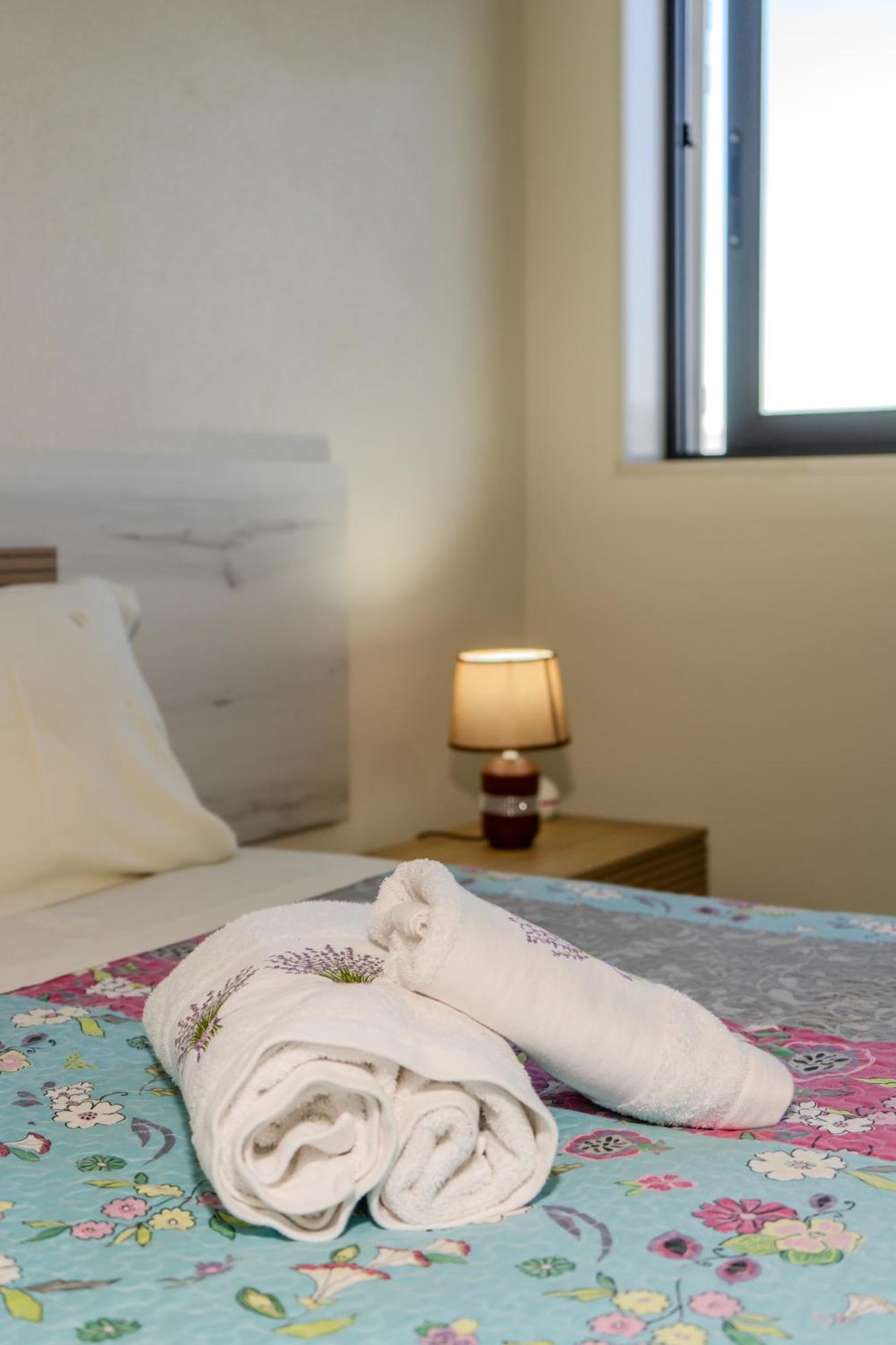 Agroturismo Paradise Farm With Pool And Jacuzzi In Douro *