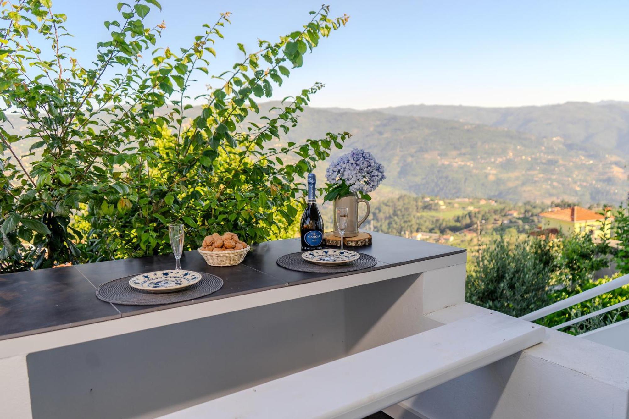 Agroturismo Paradise Farm With Pool And Jacuzzi In Douro Santa Cruz do Douro