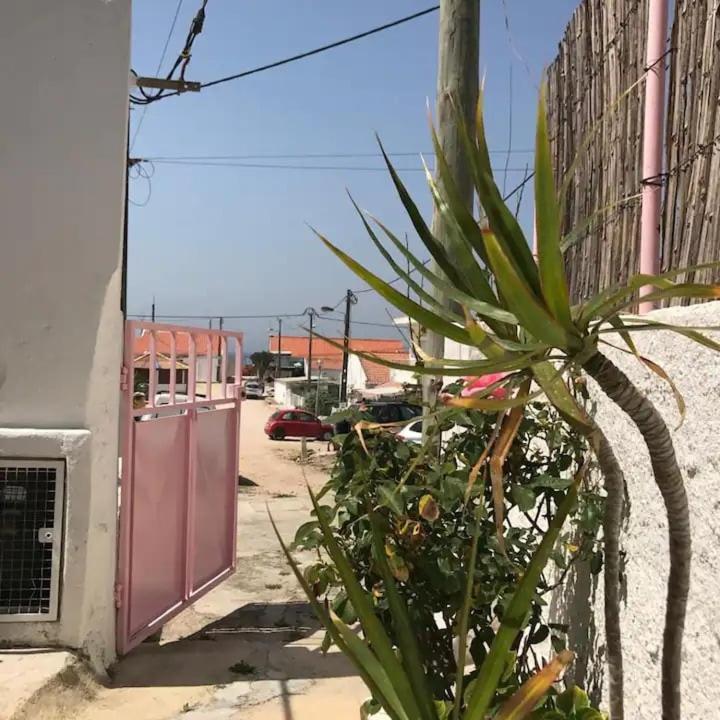 Apartment Pink Fisherman's On Fonte Da Telha | By Airnest *
