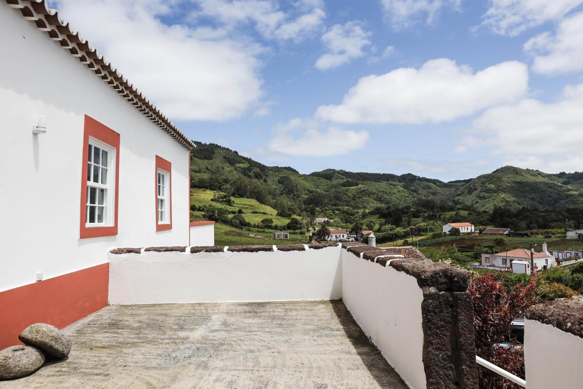 Casa De Almagreira - Empreendimento De Turismo Em Espaco Rural -
