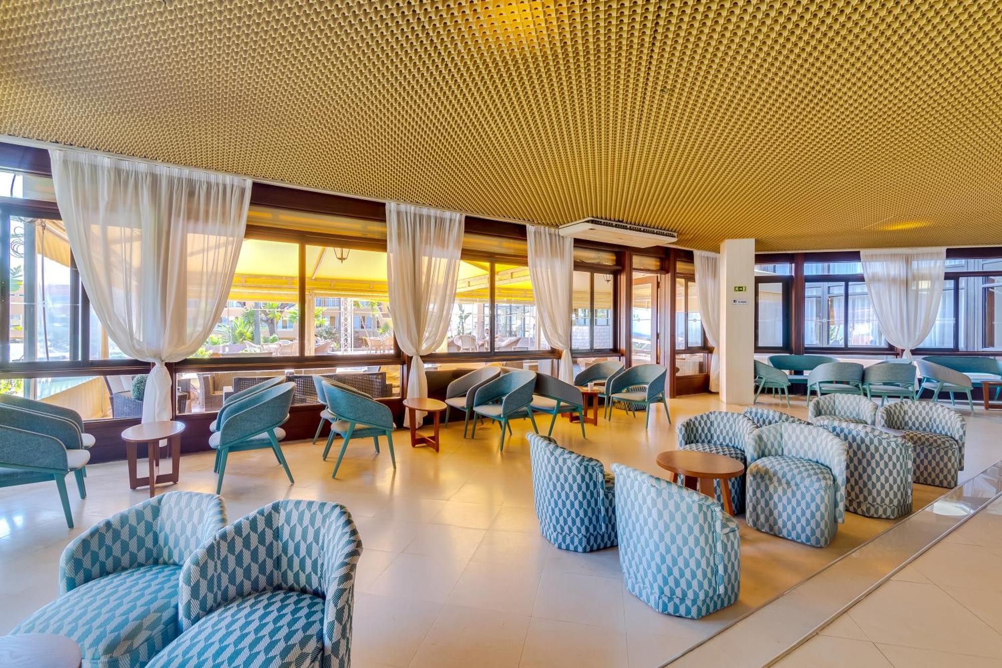 Auramar Hotel