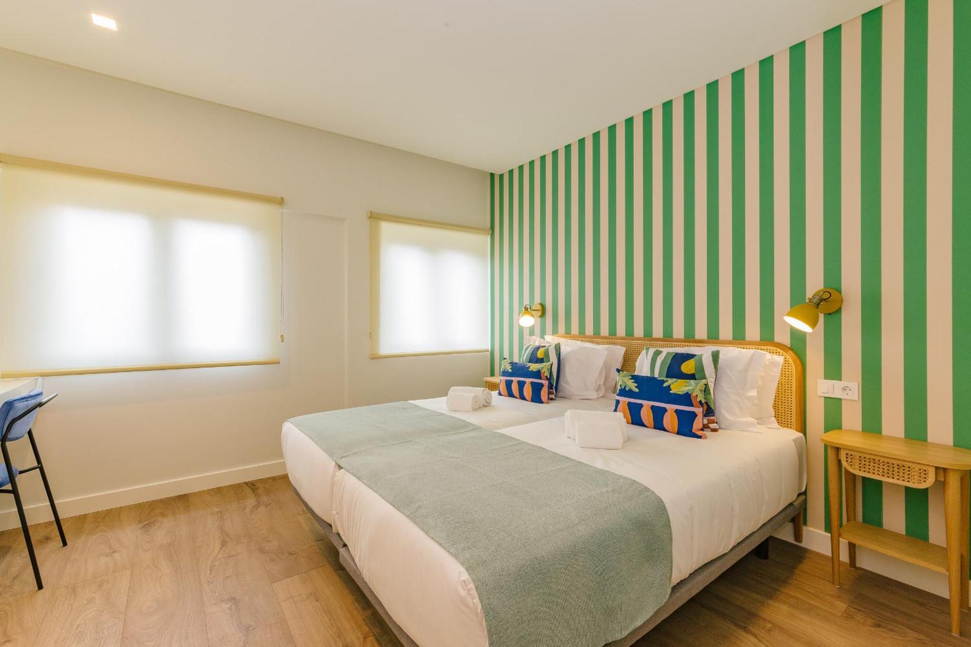 Rent4rest Seafront Apartment Estoril