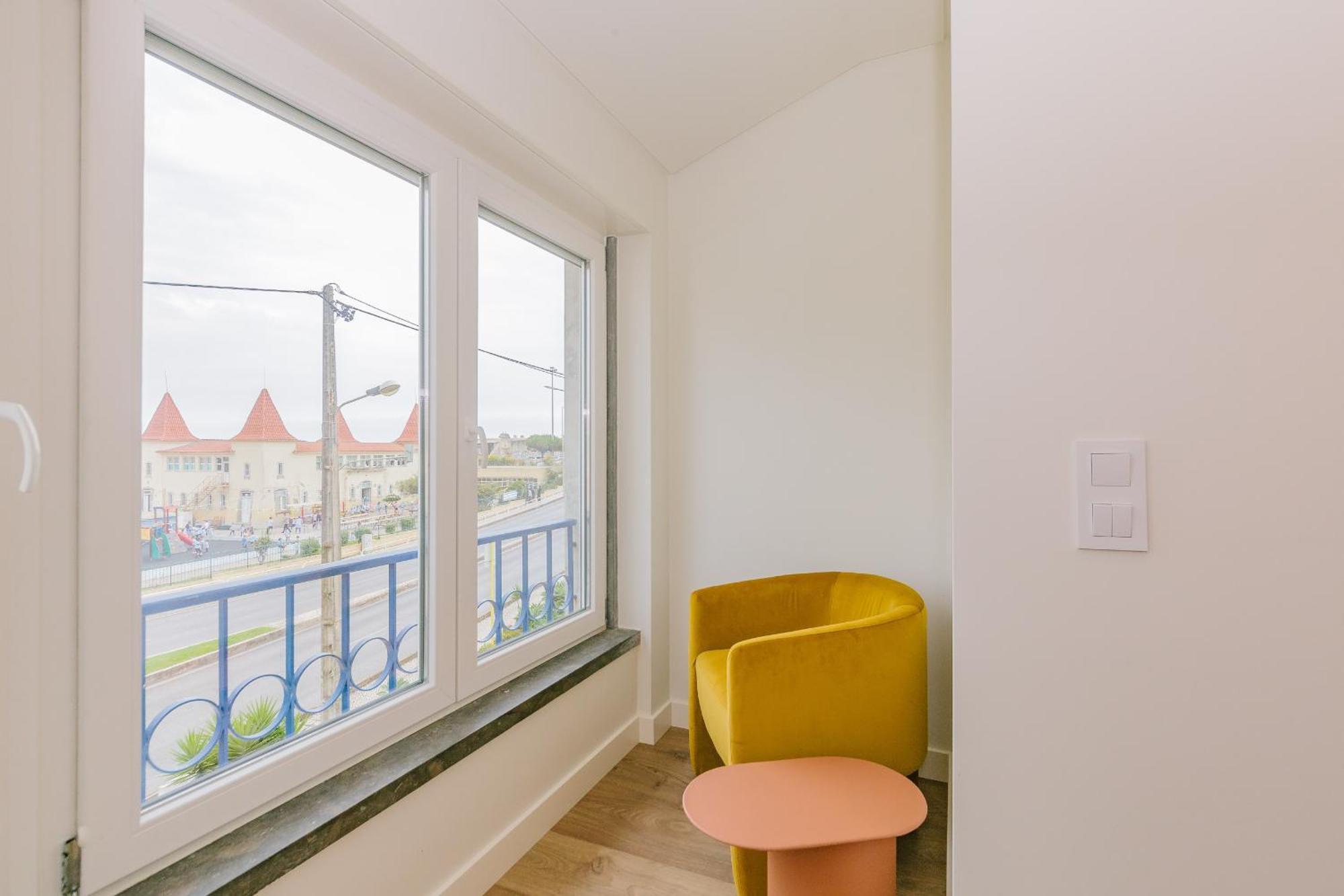Rent4rest Seafront Apartment