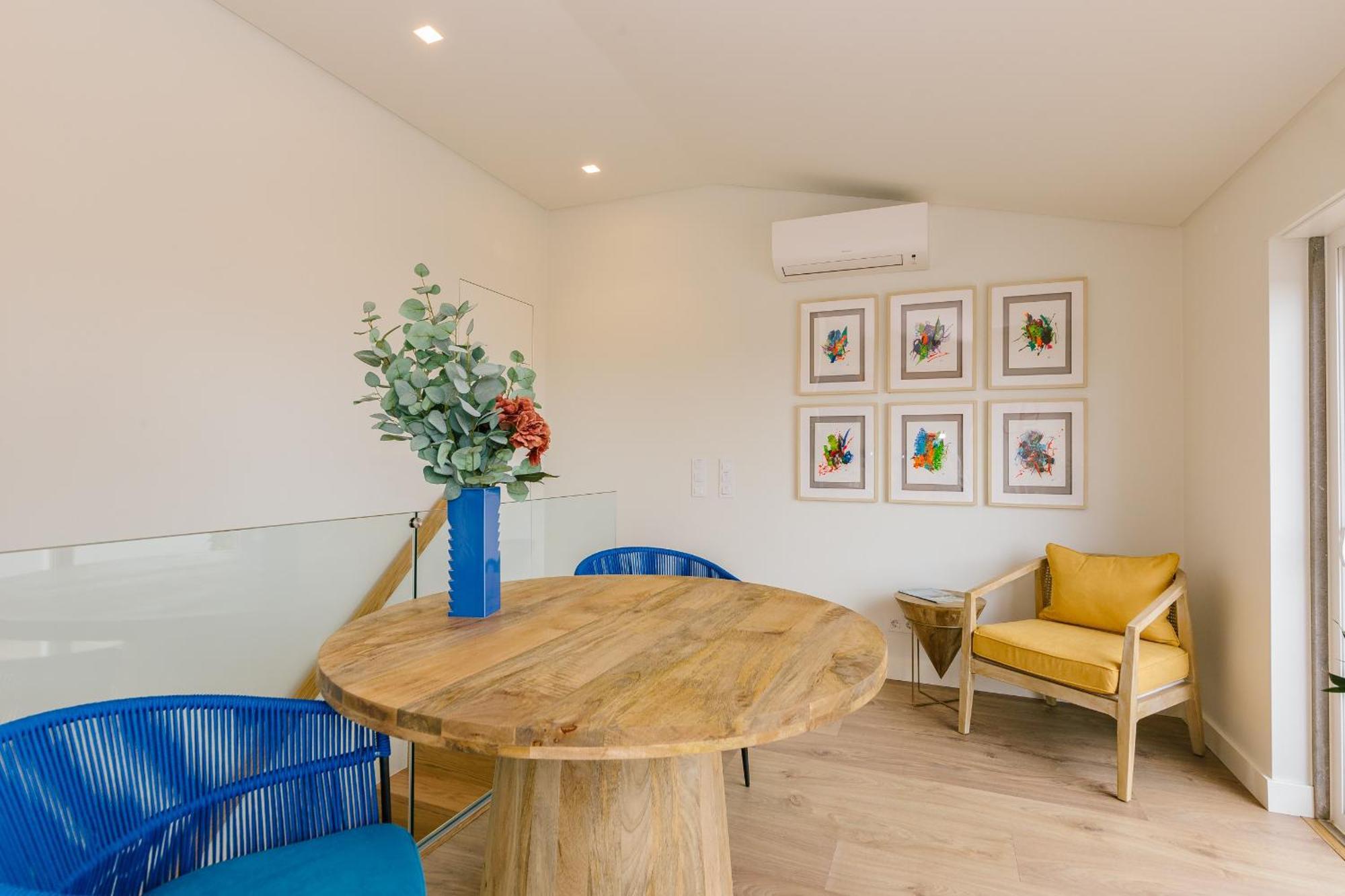 Rent4rest Seafront Apartment Estoril