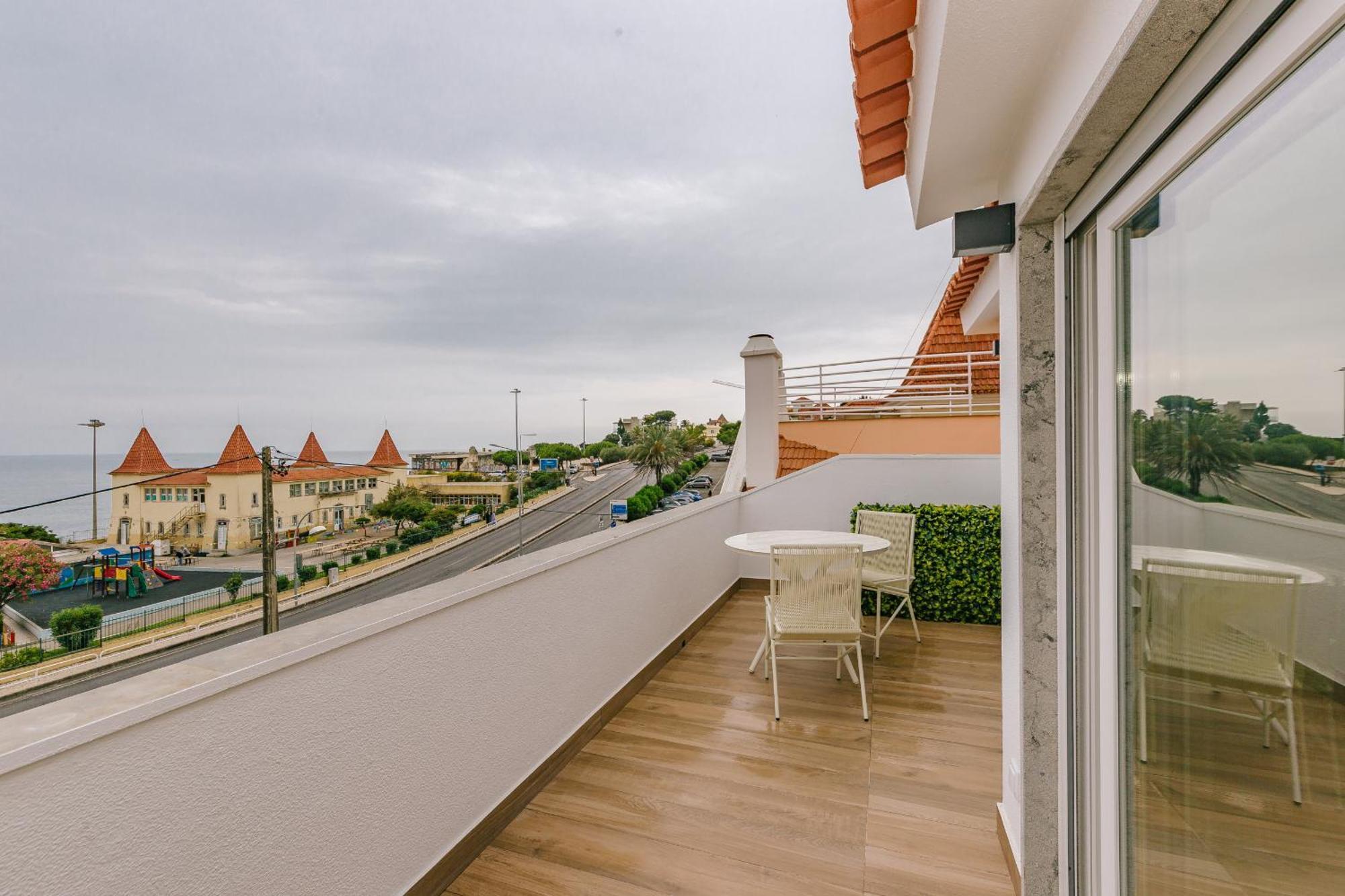Rent4rest Seafront Apartment *