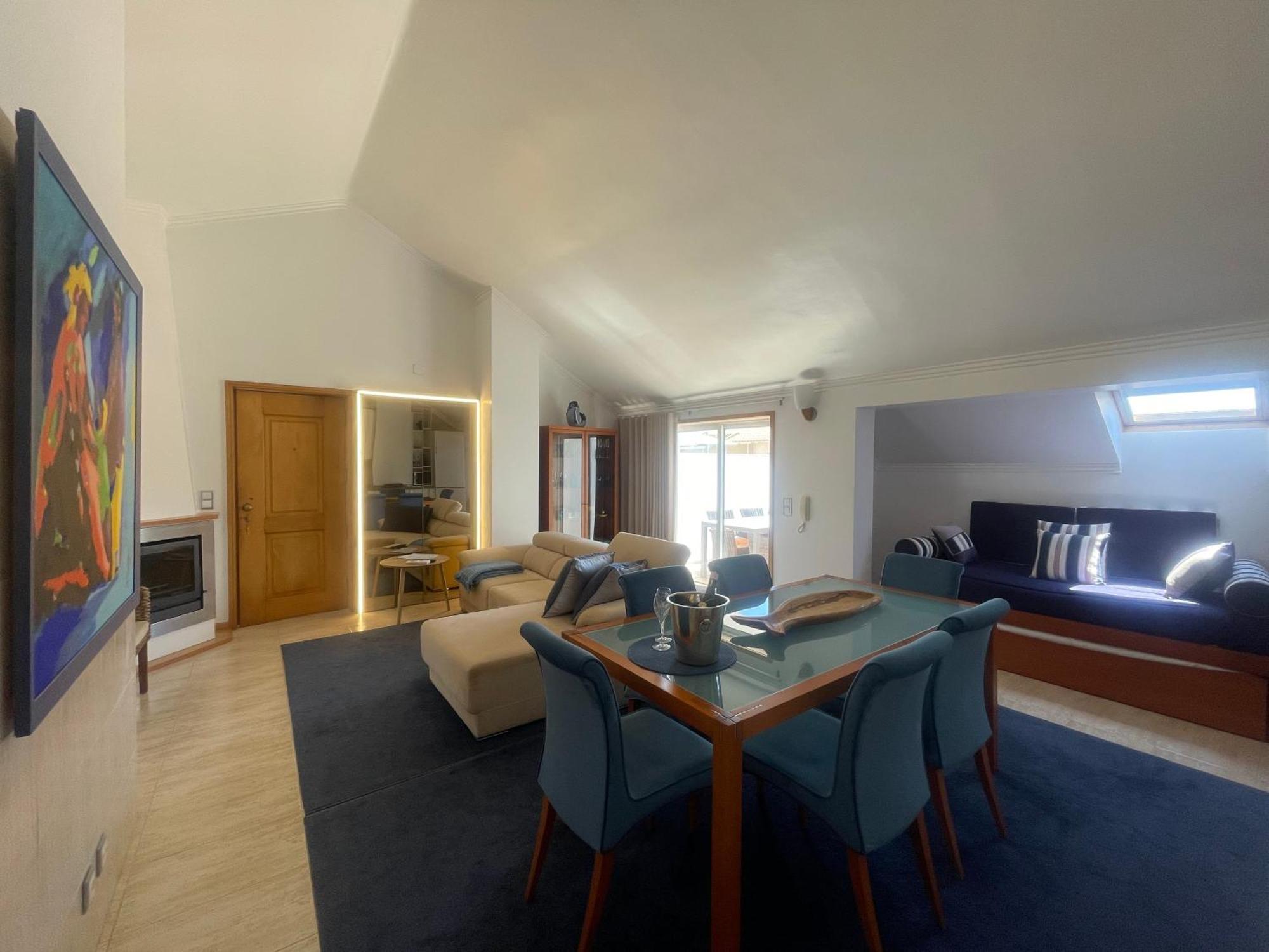 Local-prestige Apartment