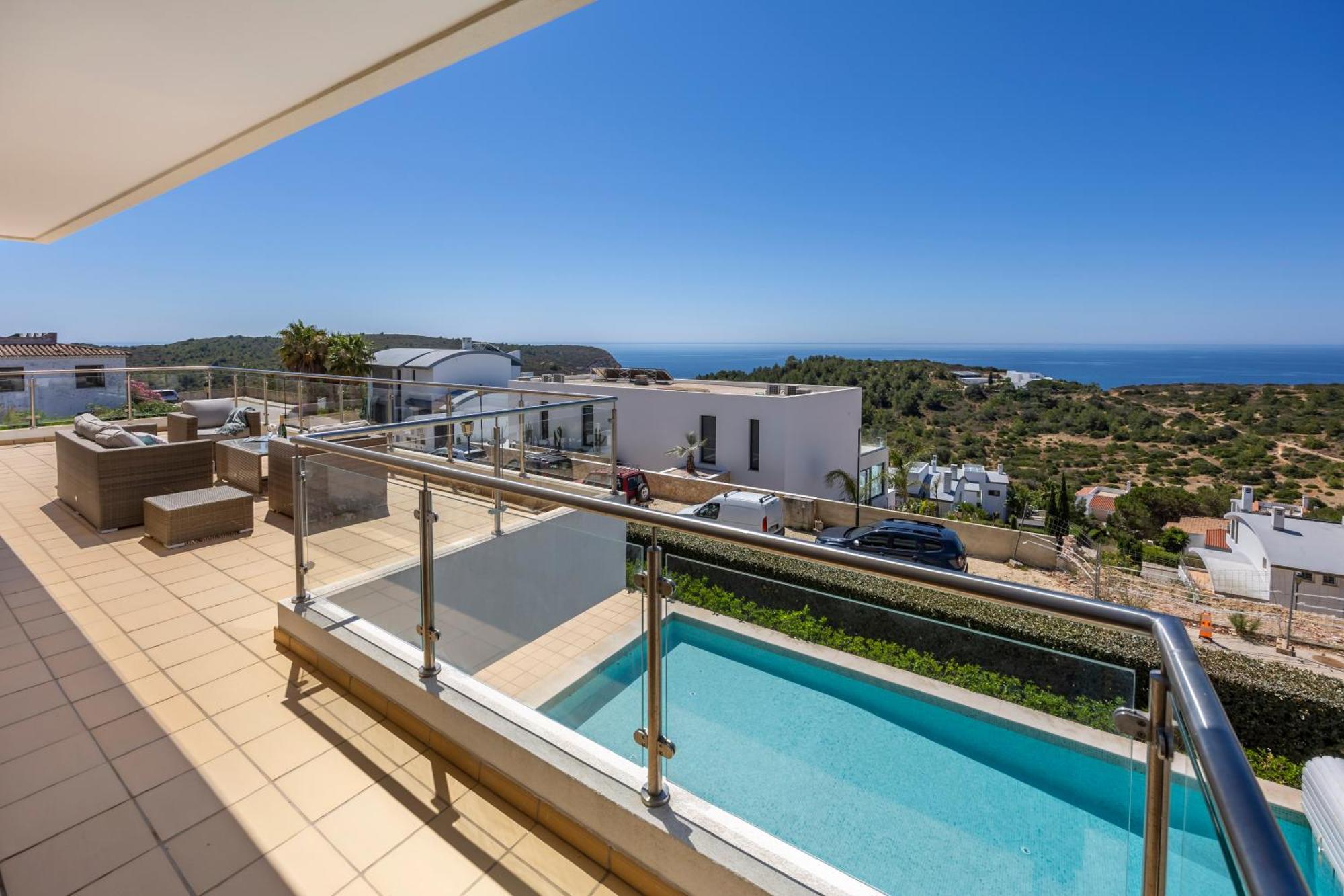 Villa Azure Serenity At Quinta Da Fortaleza Burgau