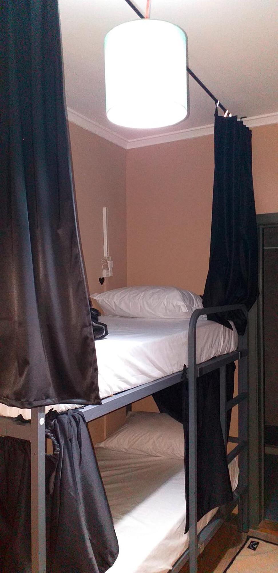 Hostal Aqui Ha Gato *