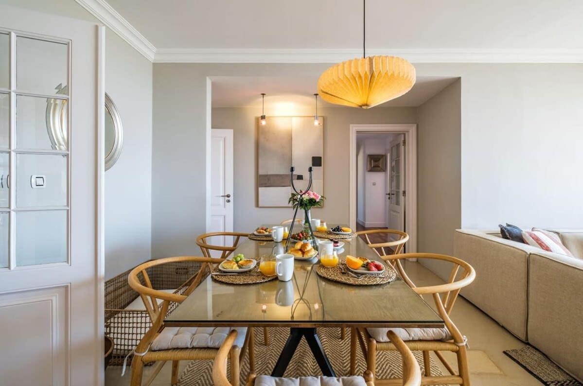 Luxury Sea View Apartment Cascais