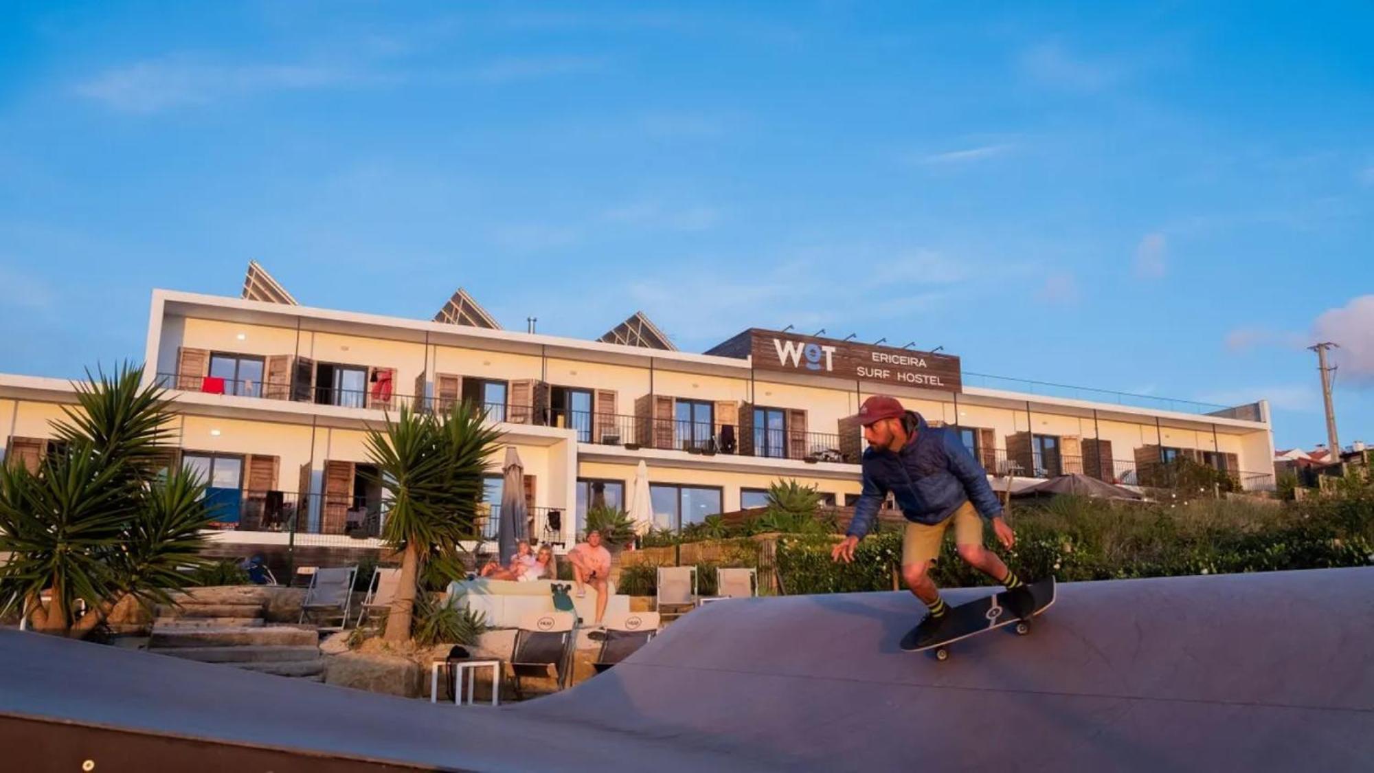 Hostel Wot Surf *