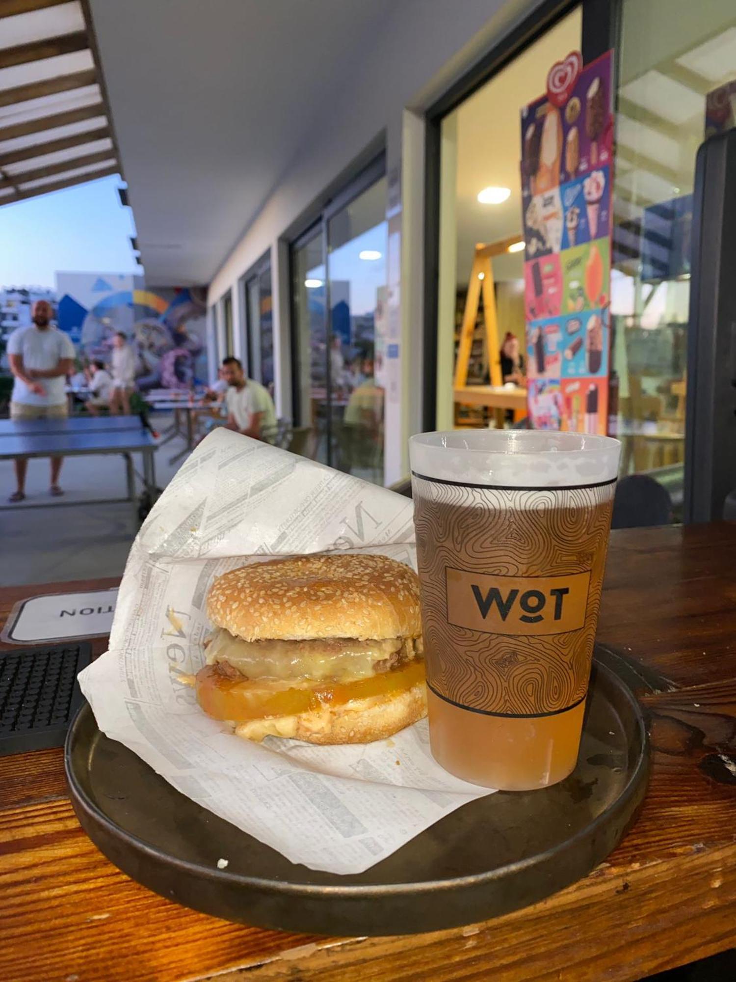 Hostel Wot Surf Ericeira