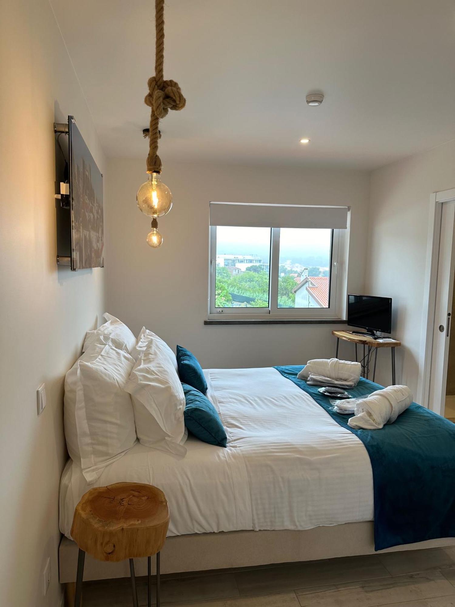 Hillside House & * Foz do Arelho