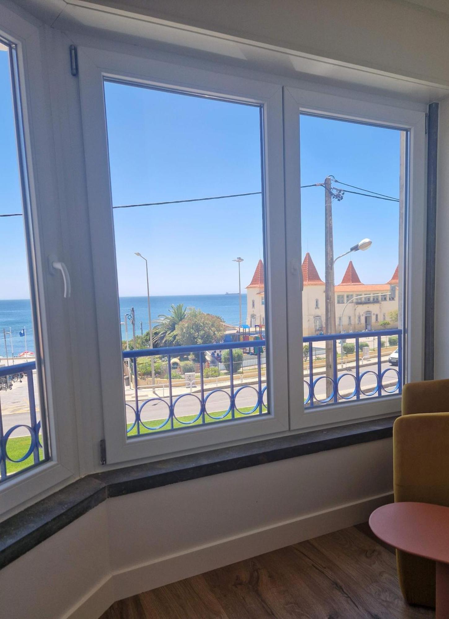 Apartment Rent4rest Seafront Estoril