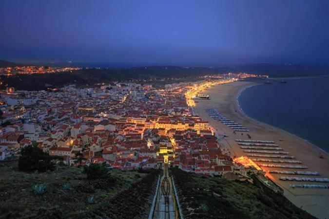 Sunset Terrace - Beachfront With Private Parking Apartment Nazare
