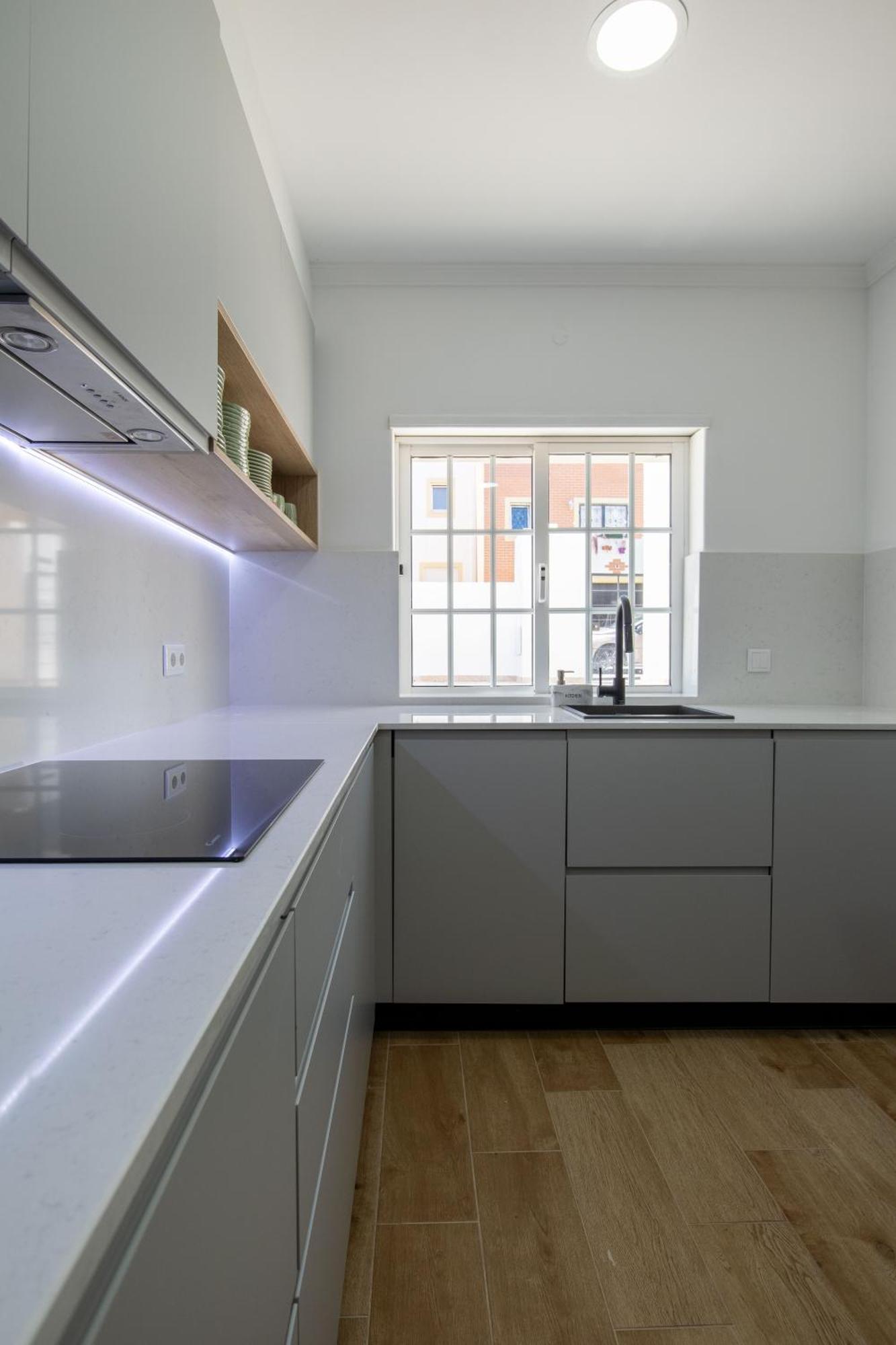 Luxuosa Com Piscina, Garagem E Vista Mar Villa Tavira