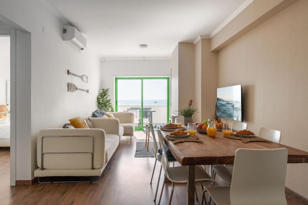 Sunset Terrace - Beachfront With Private Parking Nazare