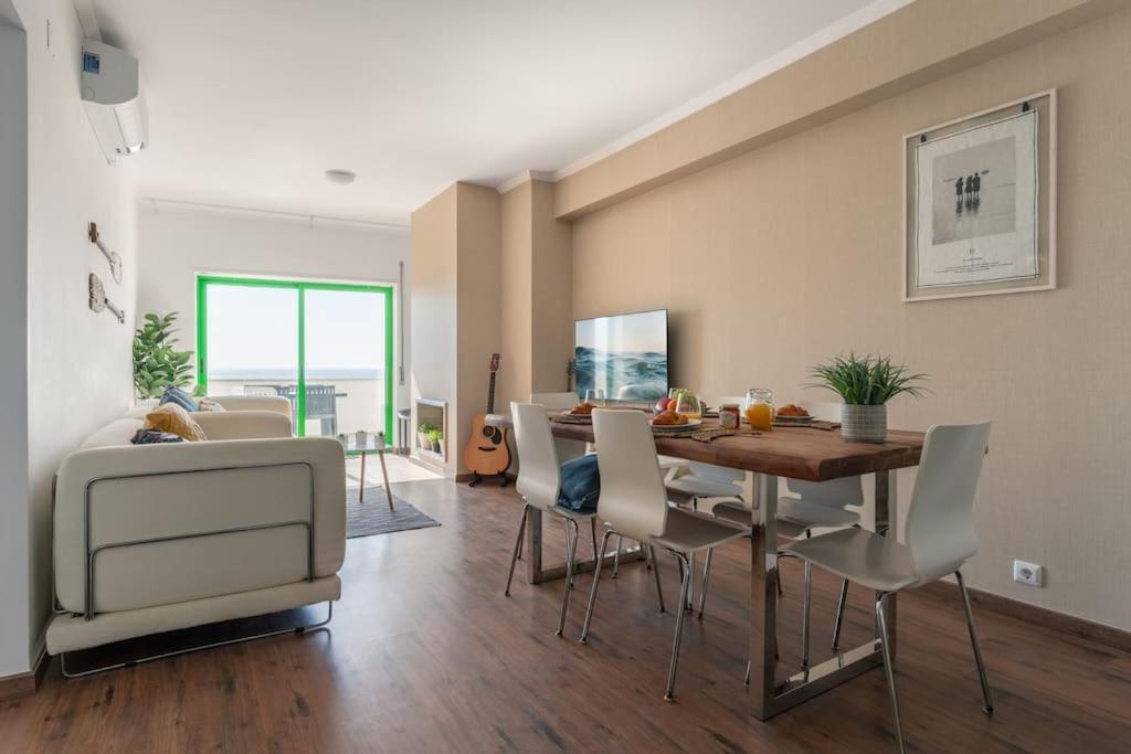 Sunset Terrace - Beachfront With Private Parking Nazare