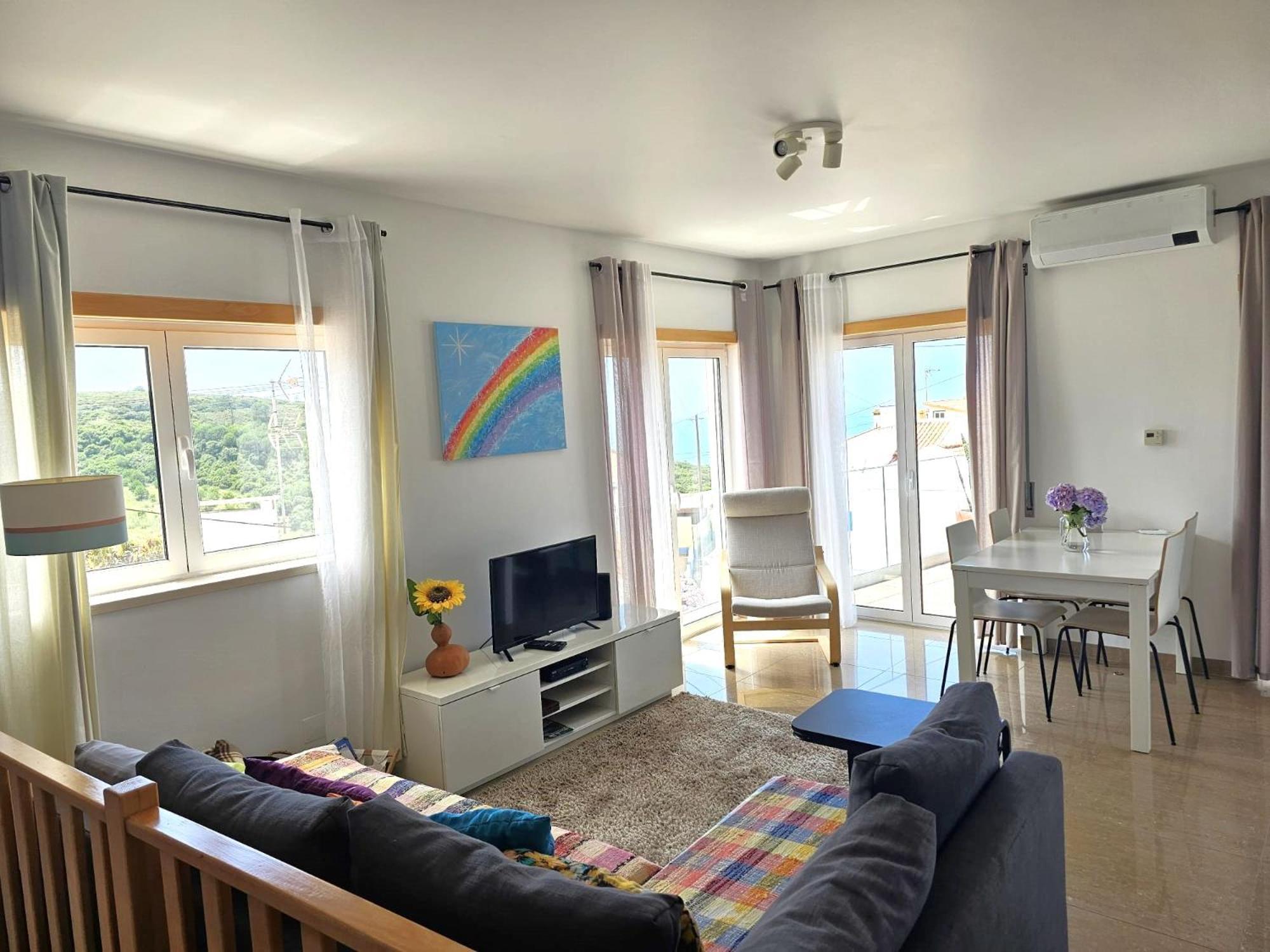 Vakantiehuis Sunflower Sea View With Magnificent Terrace In Serra Da Pescaria, - Portugal