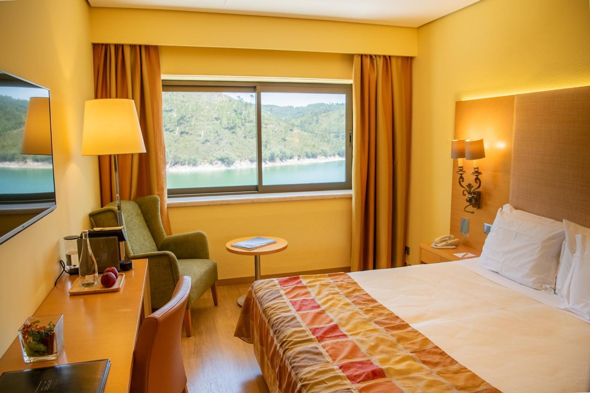 Hotel Azul Eco 4*