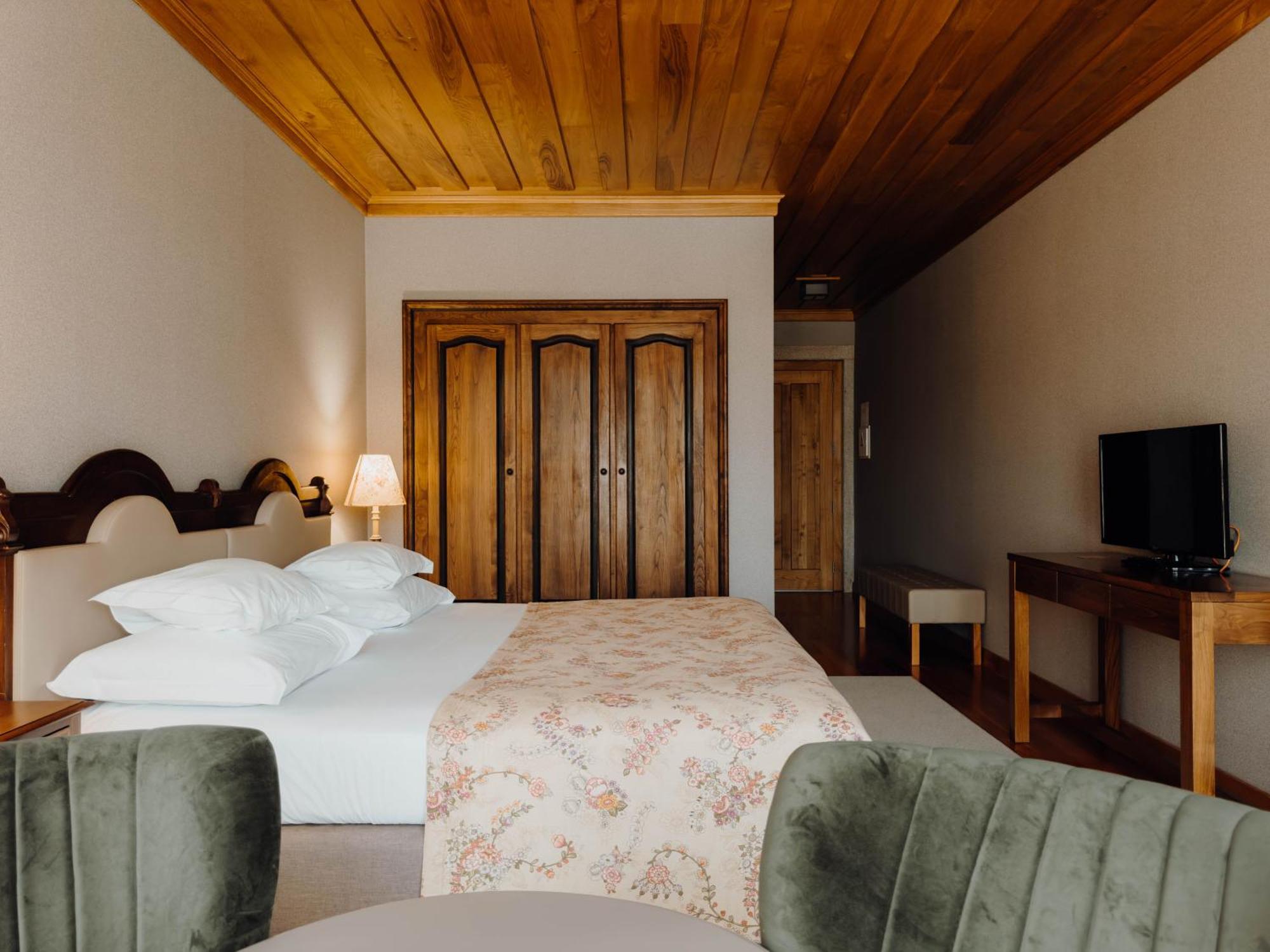 Casa Lata - E Enoturismo * Amares