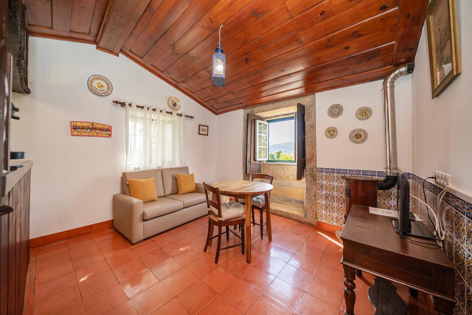 Country house Quinta Da Aldeia *