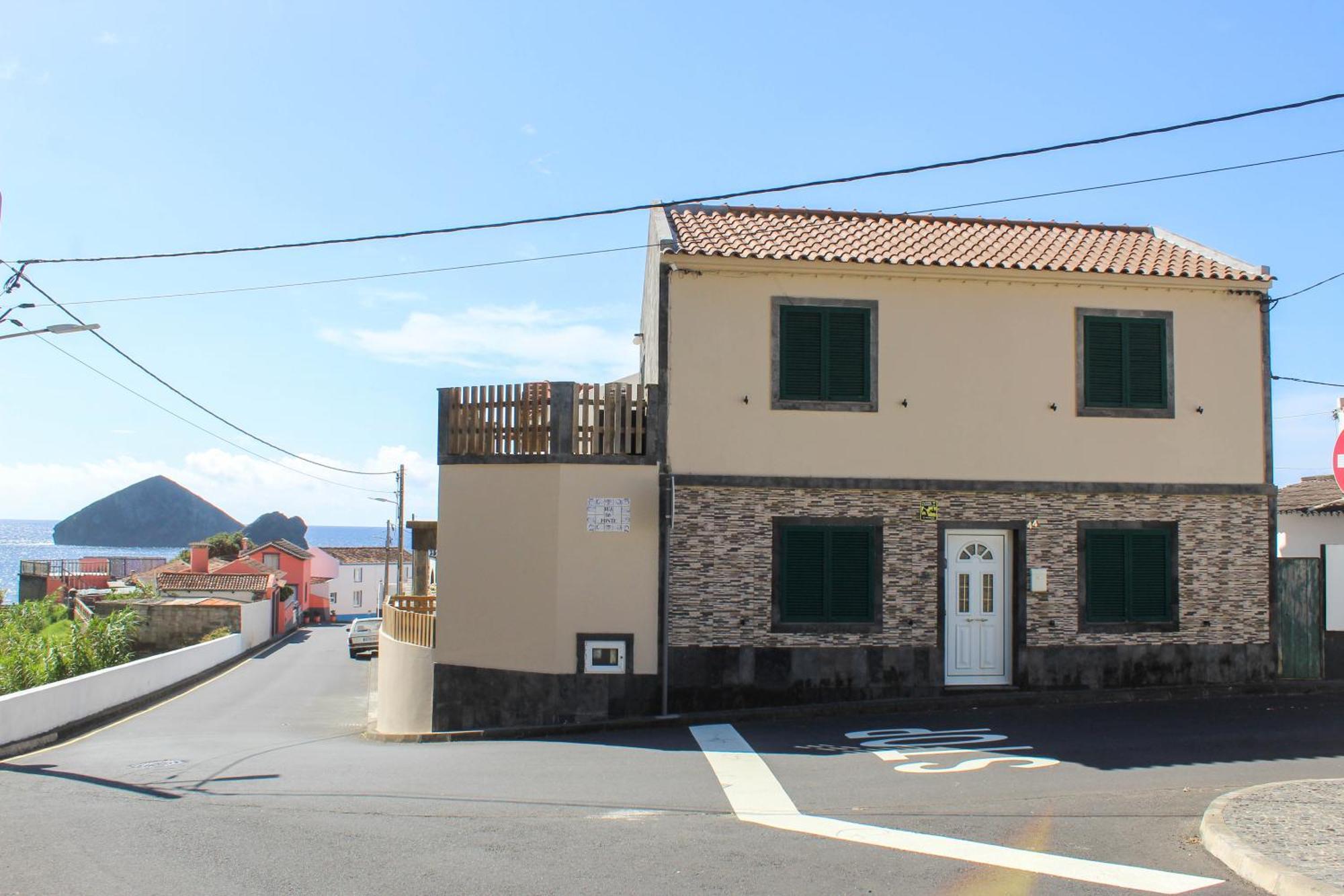 House 37north Holiday home Mosteiros (Azores)