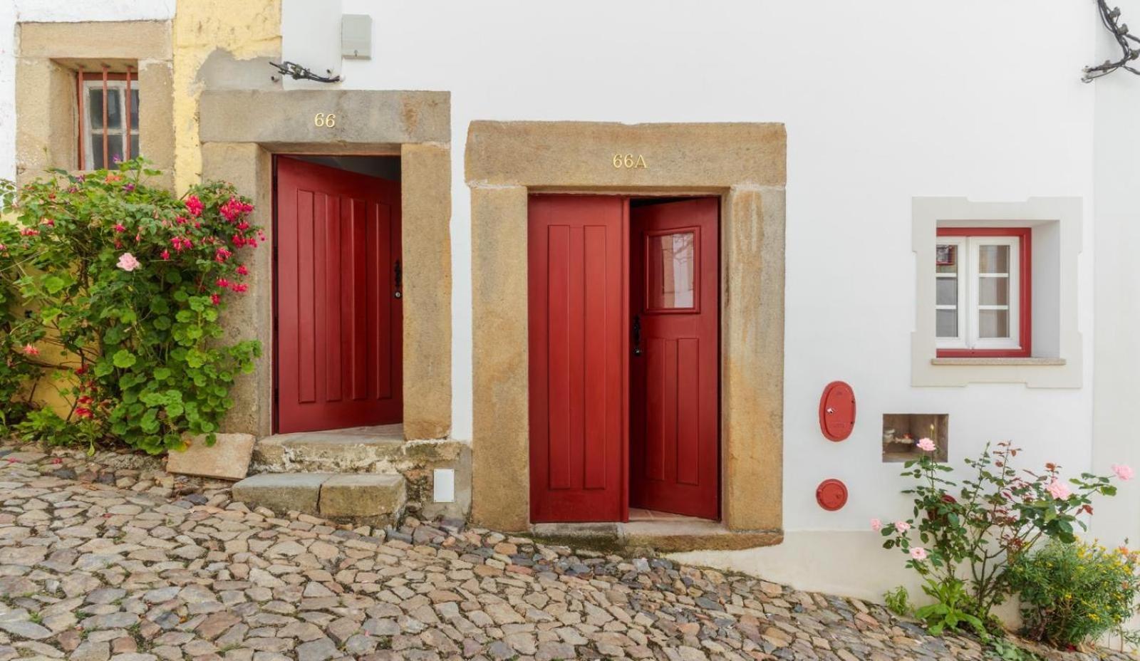 Casas Miguel Bombarda Apartment