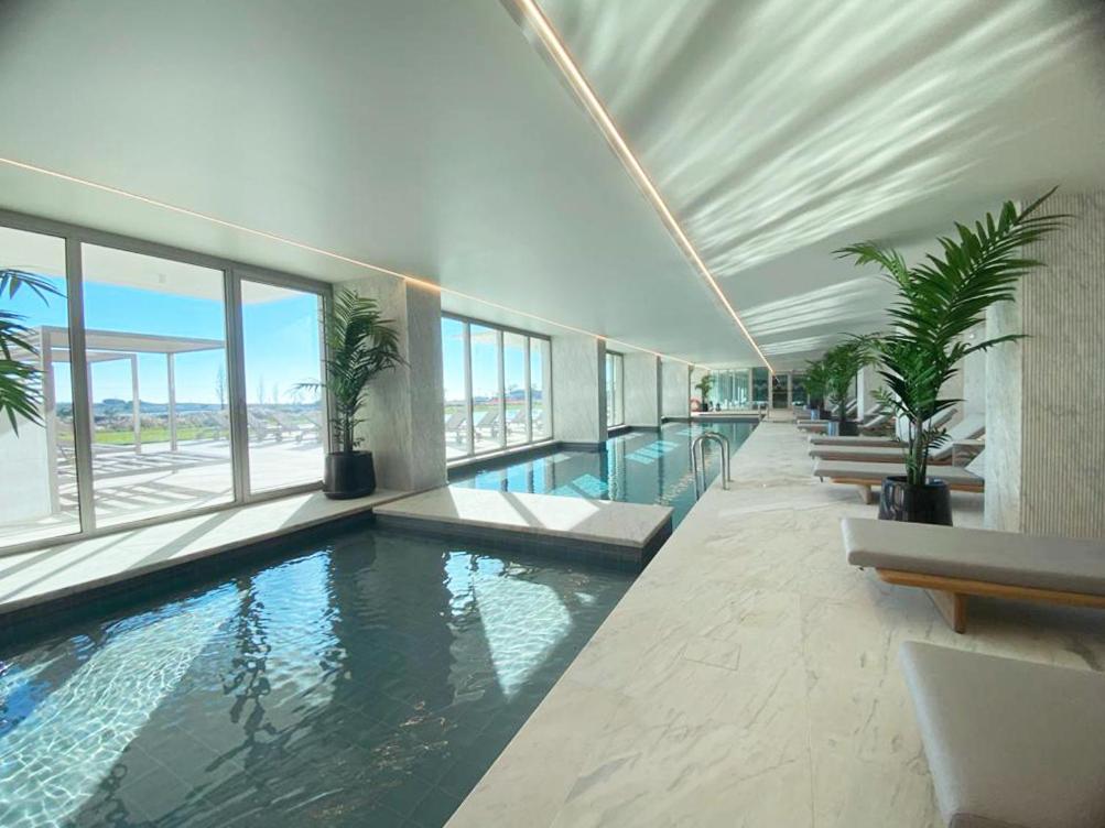 Algarve Coast Casa - Pool, Gym & Apartamento