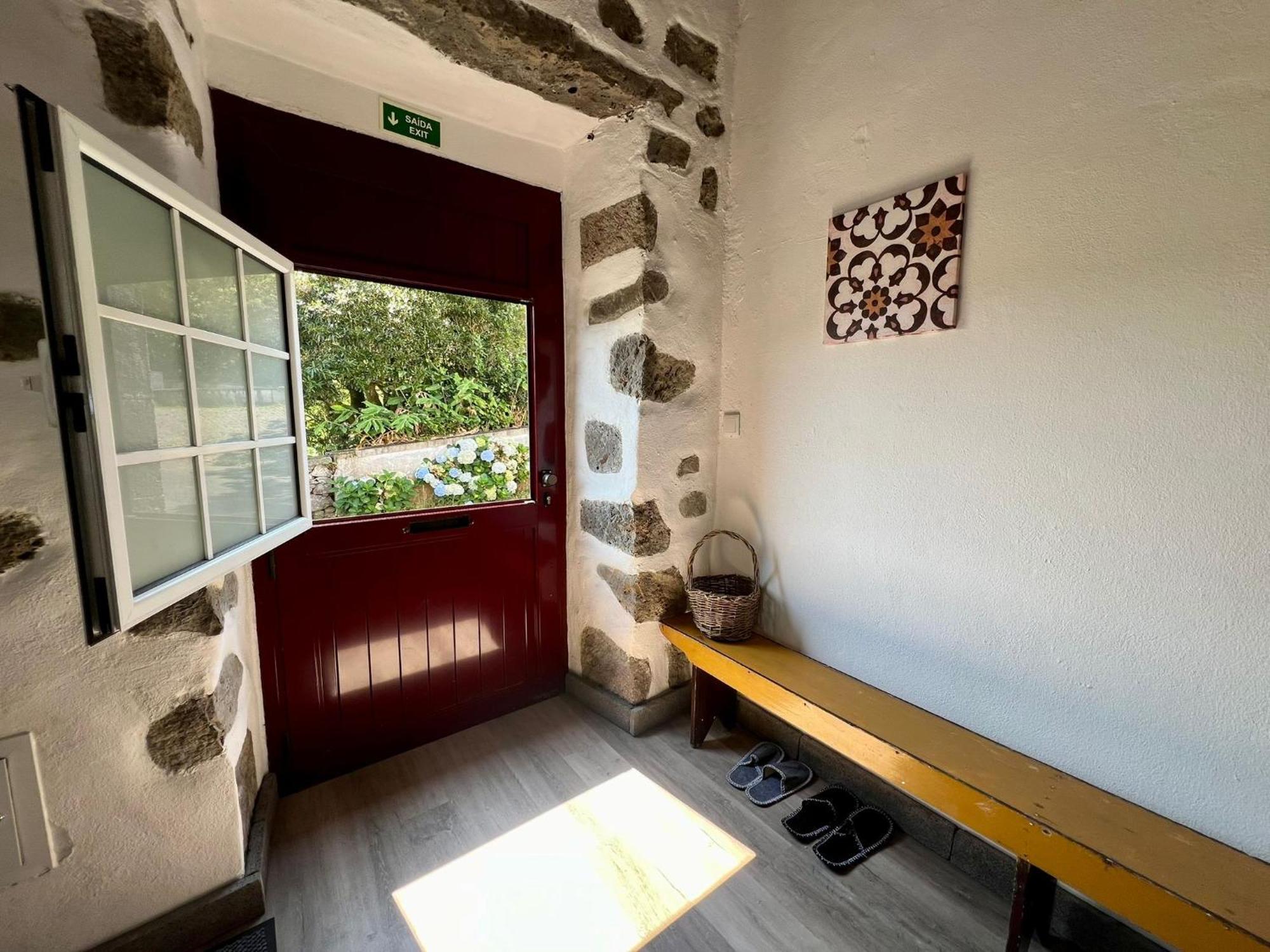Villa Az Solar And Secret Garden Sao Vicente Ferreira