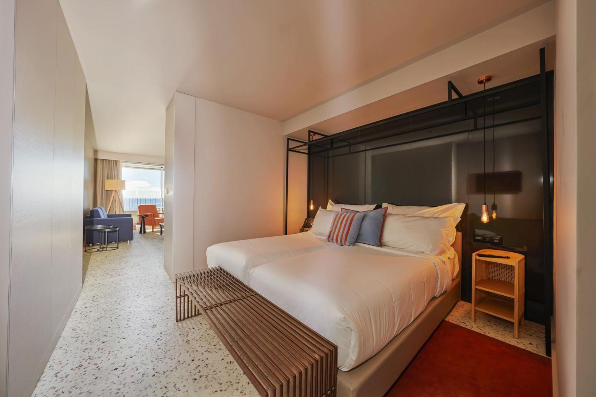Next - By Savoy Signature Hotel 4*