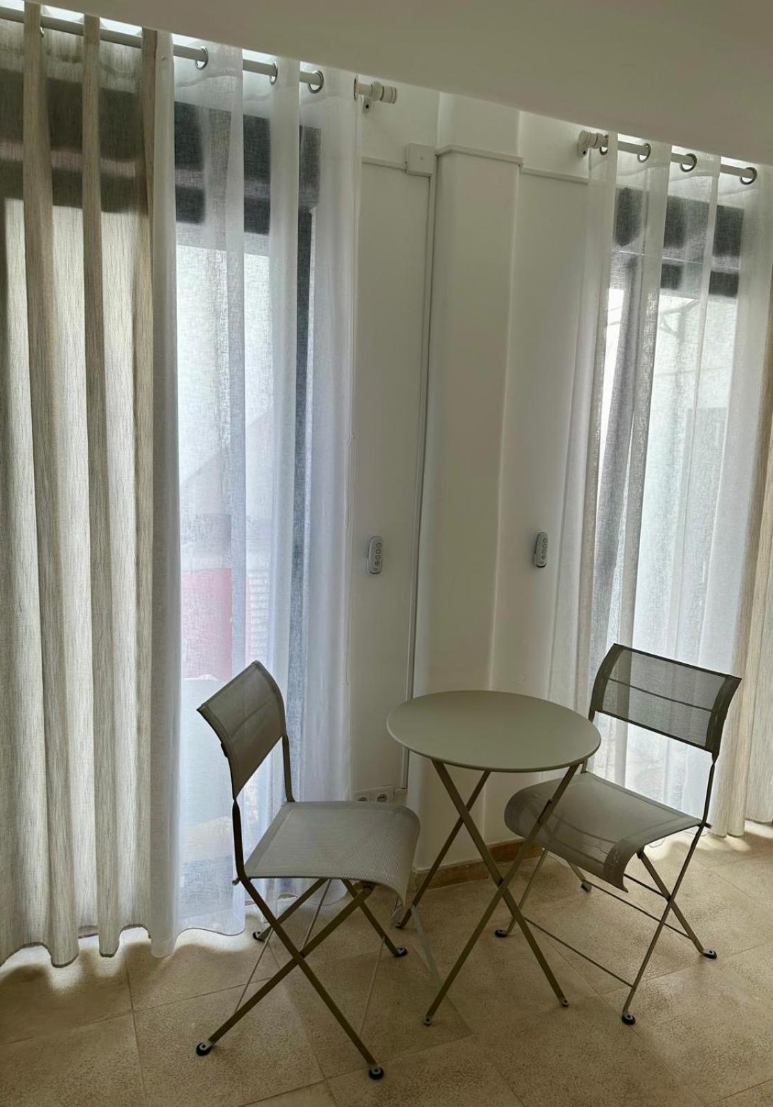 Estrelas - -au Centre -terrasses Vue -choix De 3 Maisons Dans La Meme Rue - A 300 Metres -parking Gratuit- *