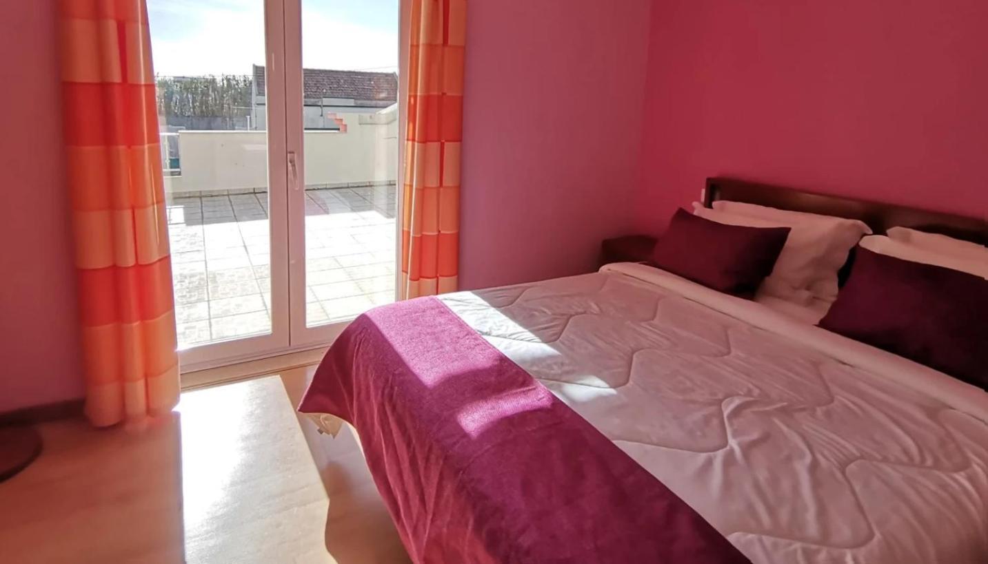 Hebe Peniche 2*