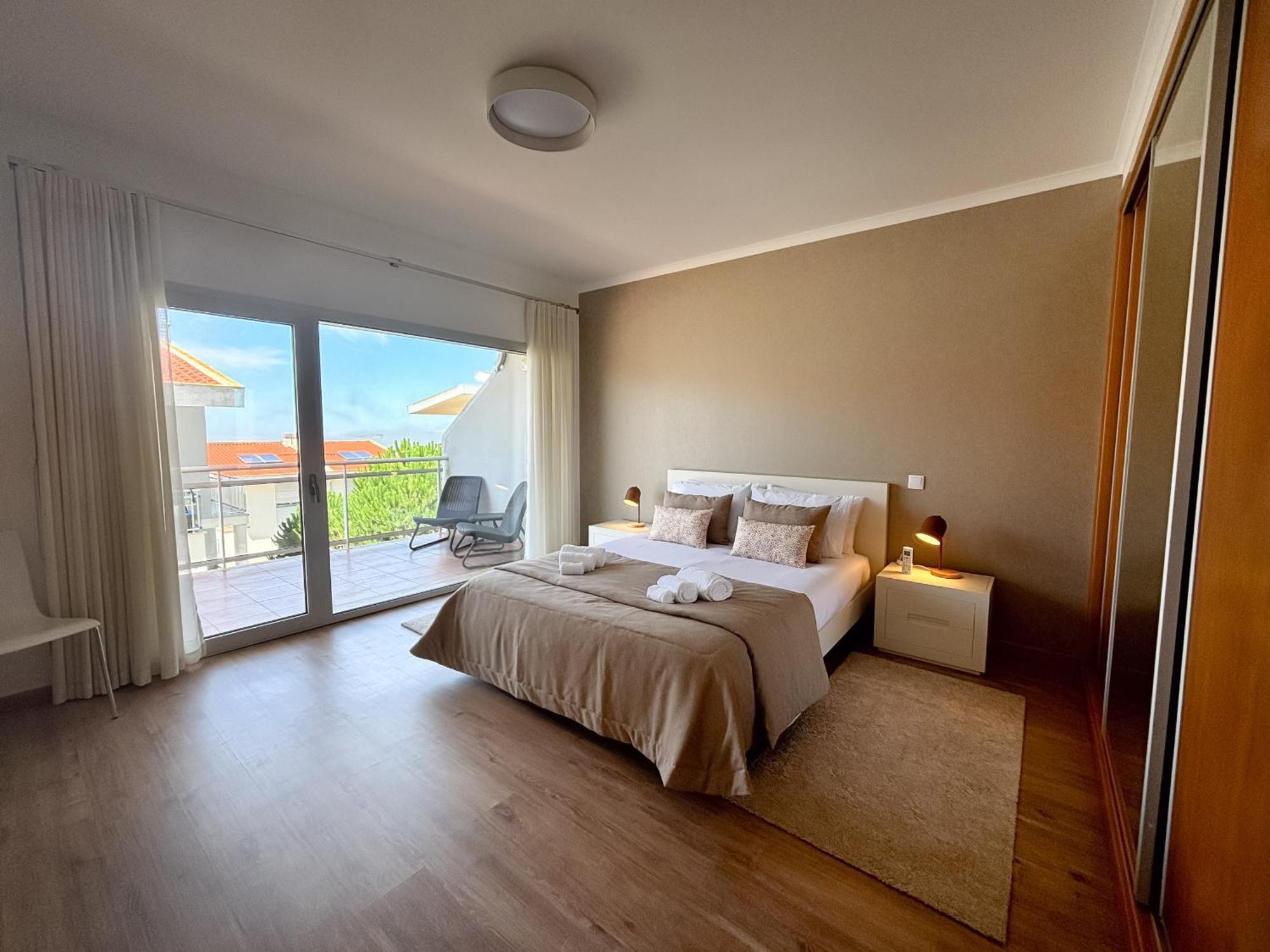 Villa Tradewinds - By Sch São Martinho do Porto