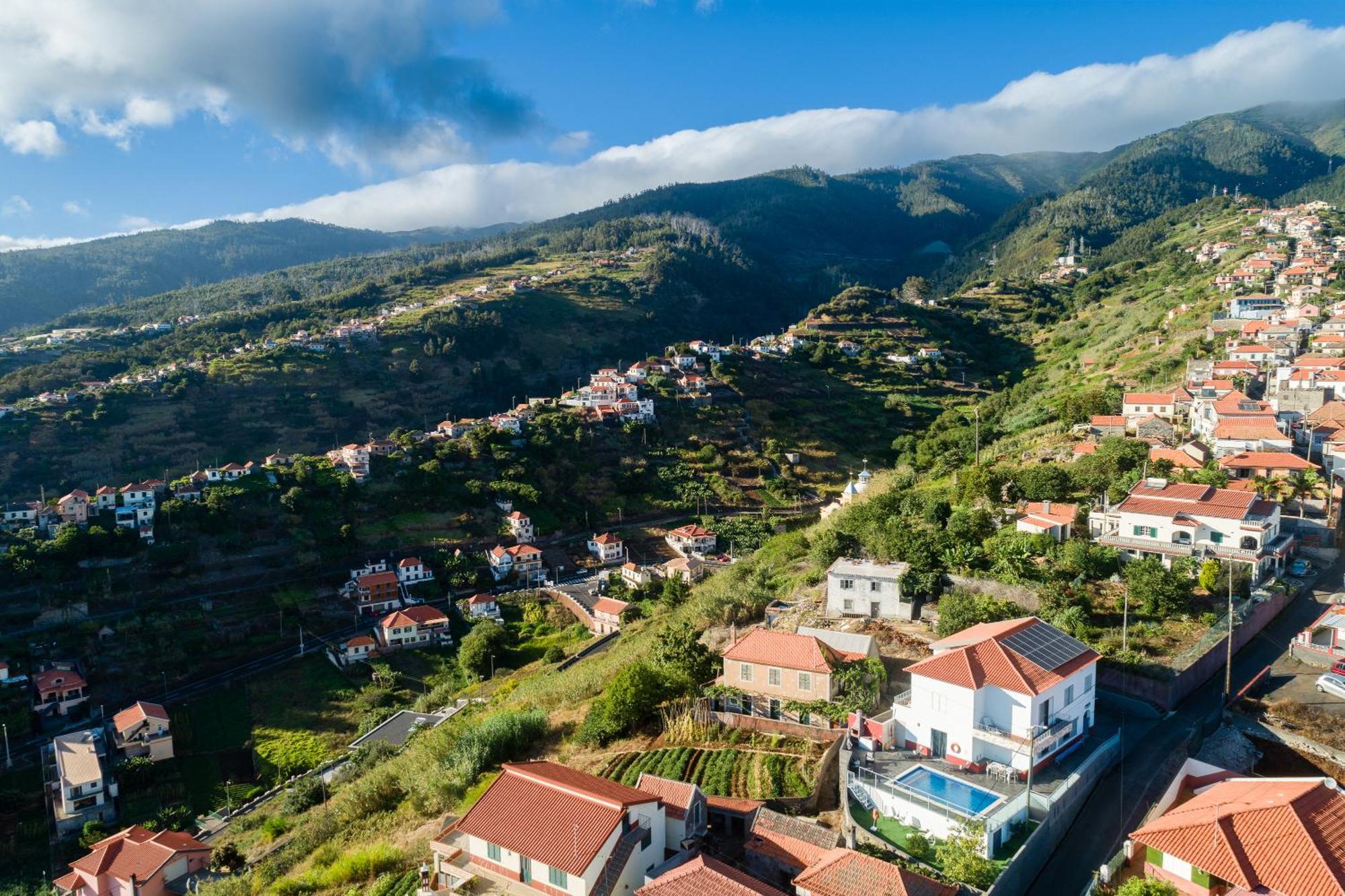 Roraima House - Private Pool & Garden Calheta (Madeira)
