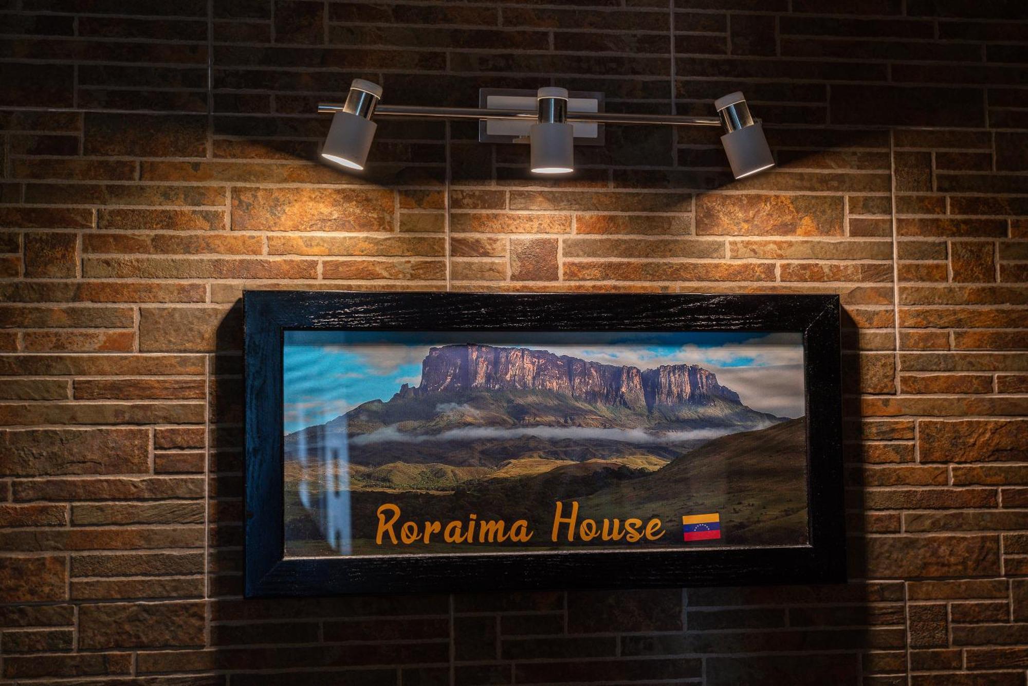 Roraima House - Private Pool & Garden *