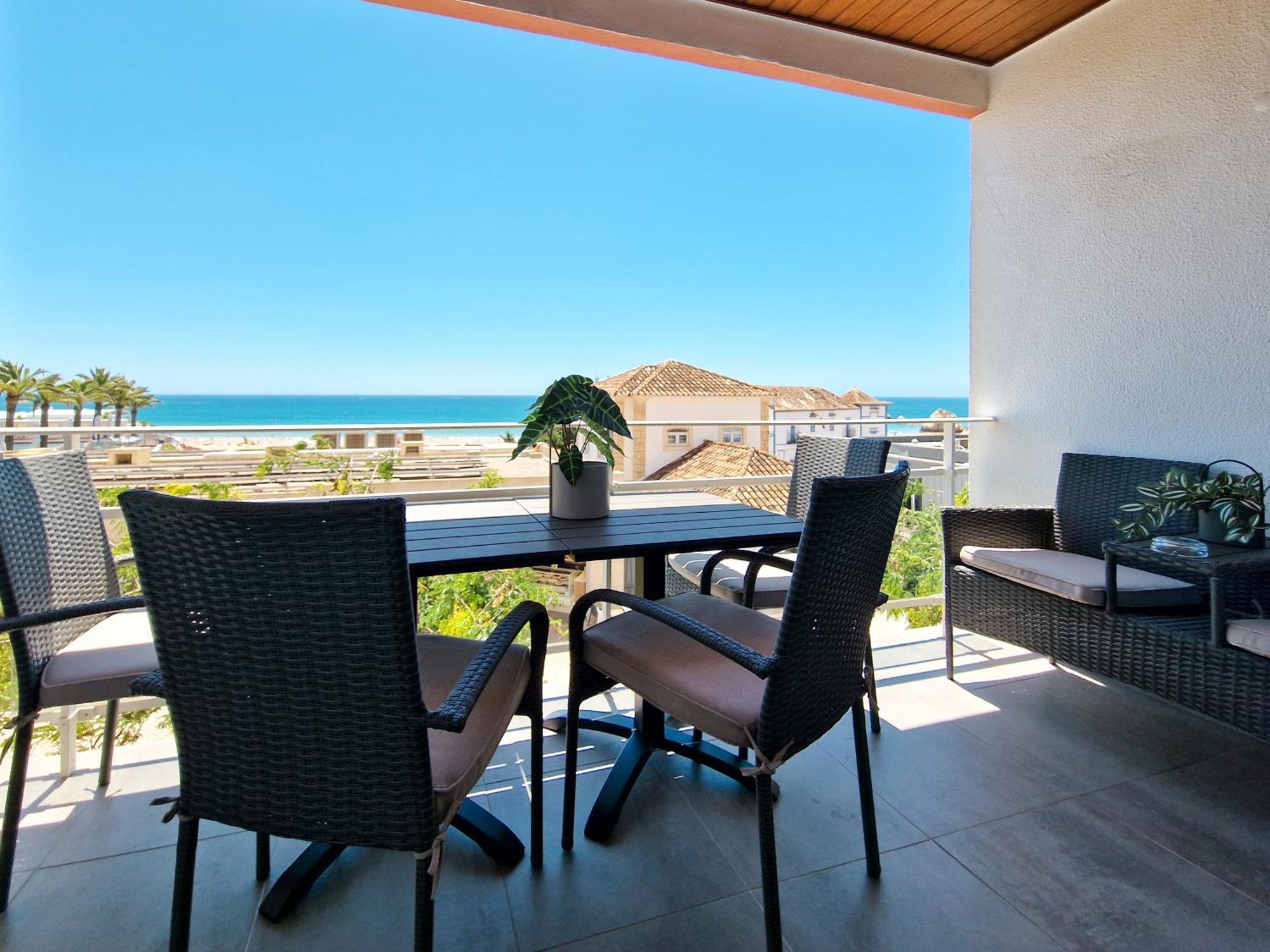 Rocha Vista Mar Brownie Apartment Portimao