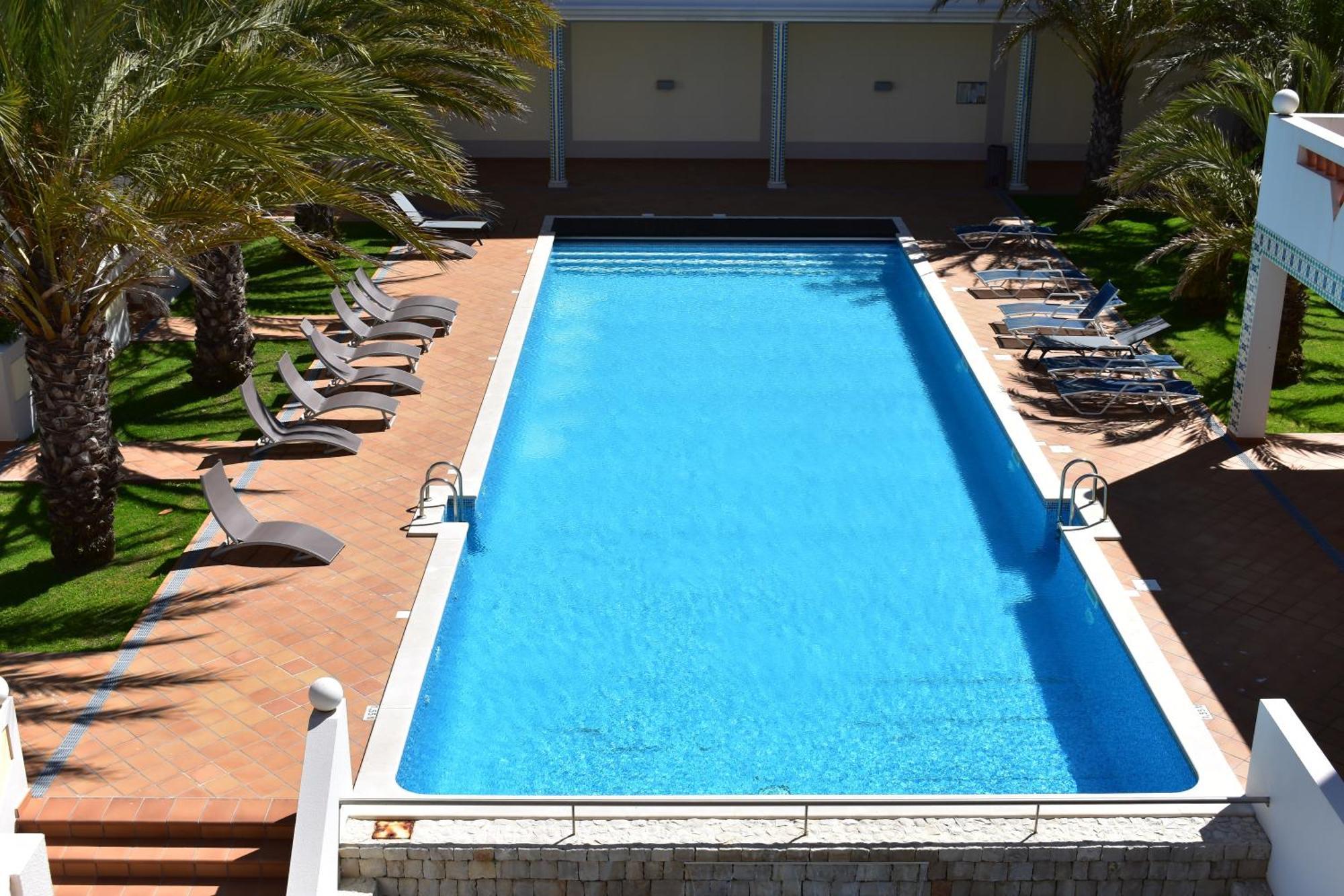 T3 Terraco E Piscina Del Rey Obidos C14