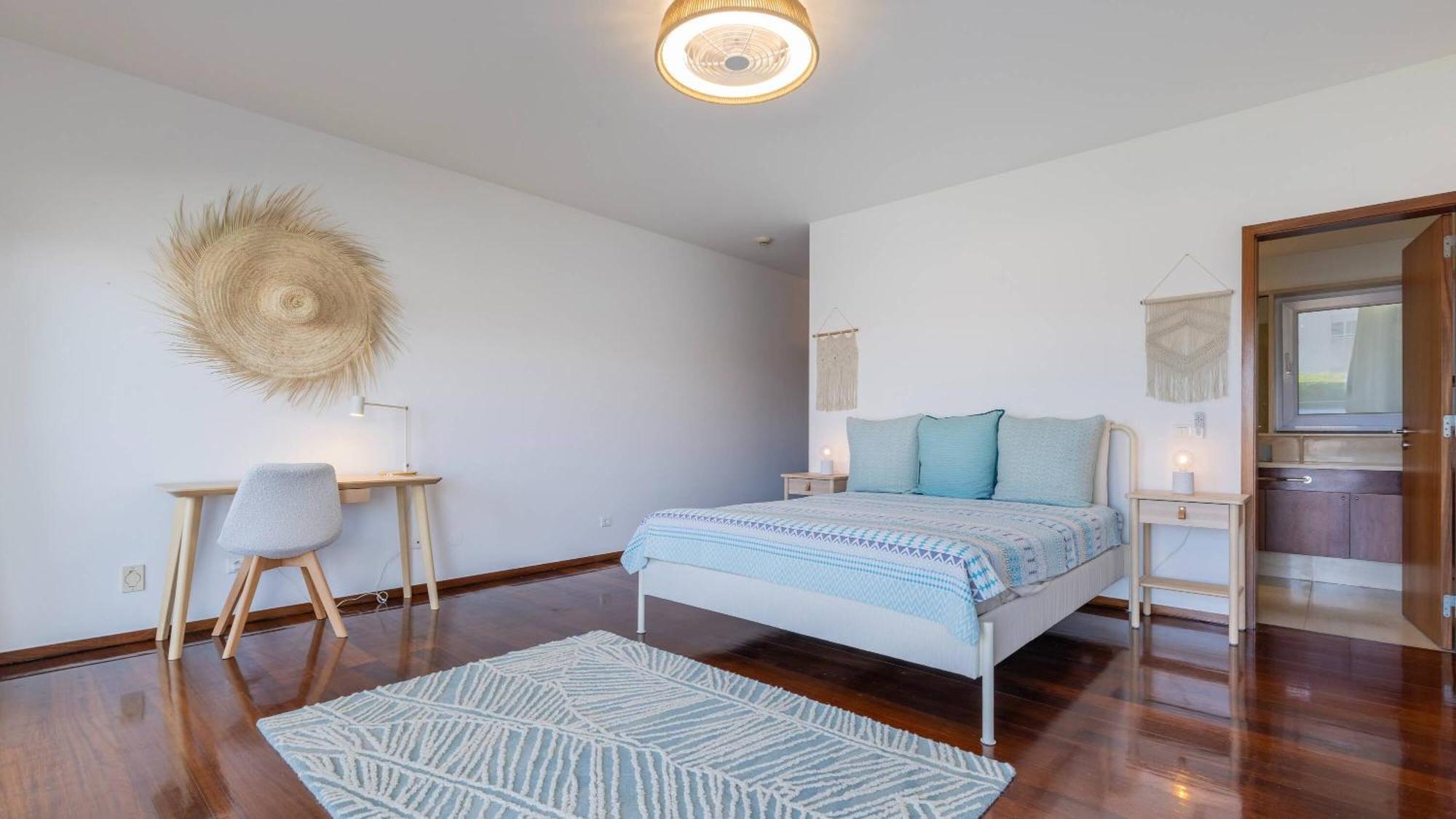 Estoril Oceanview