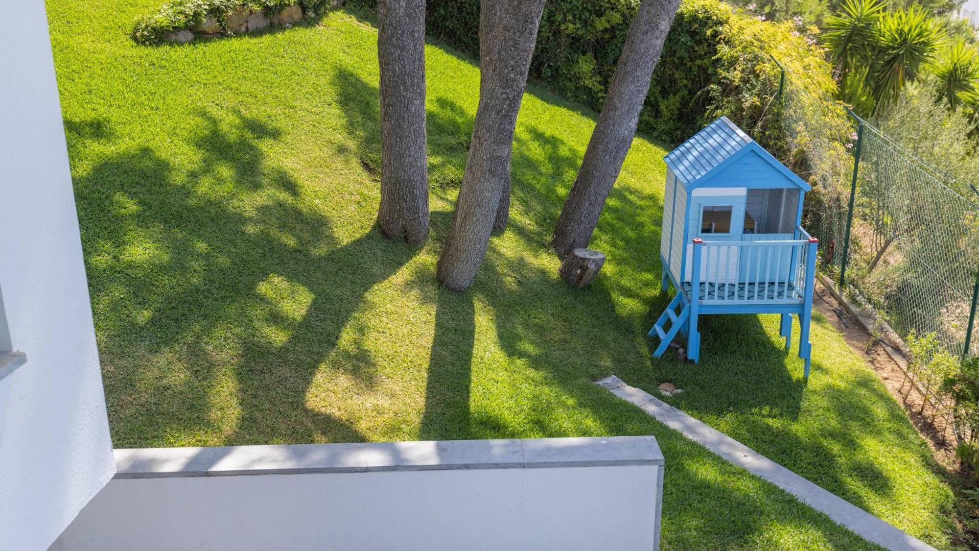Estoril Oceanview Villa *