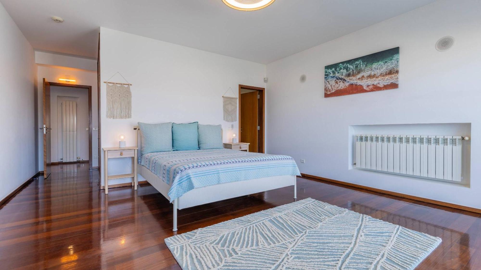 Estoril Oceanview *