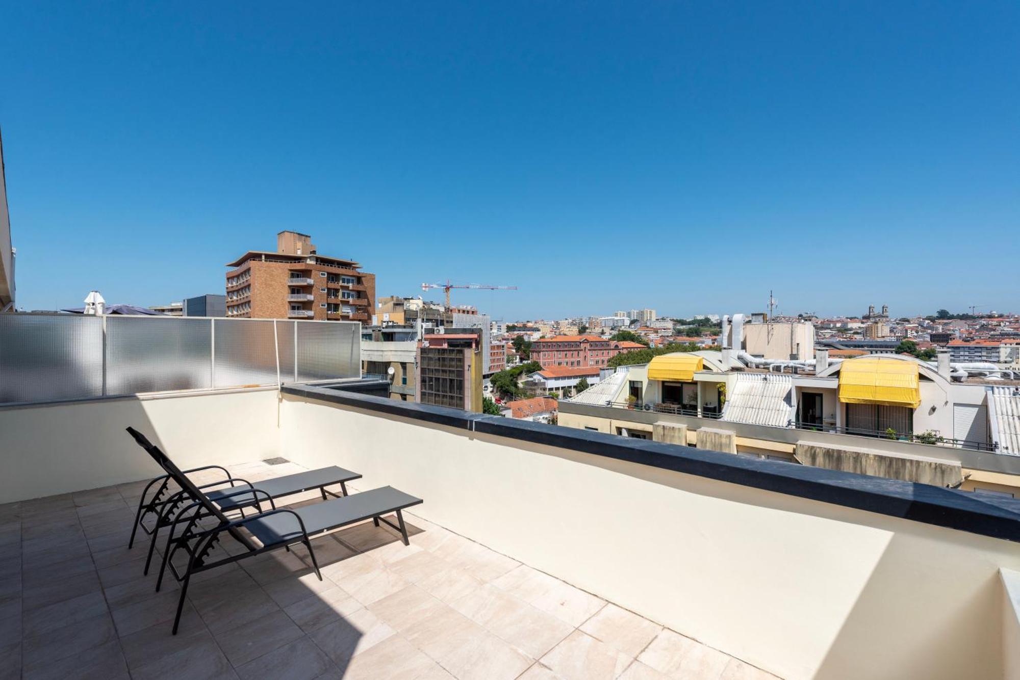 Apartamento Doispontozero Julio Dinis Gold
