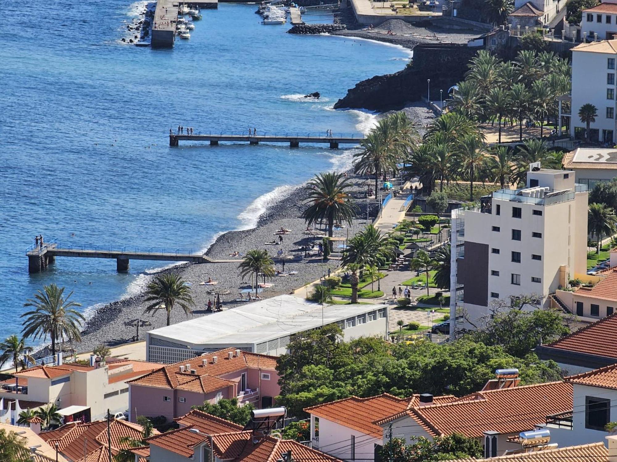 The View * Santa Cruz (Madeira)