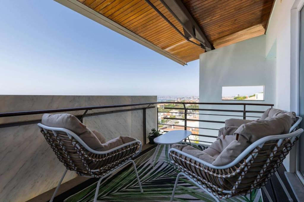 Estoril Oceanview Villa Parede