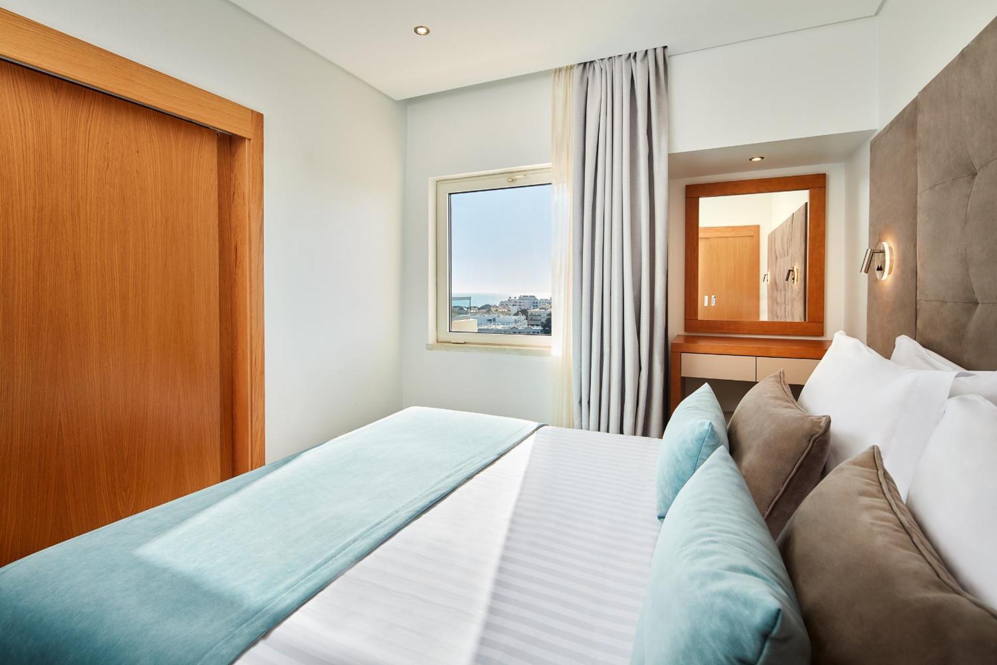 Sol & Hotel 4*