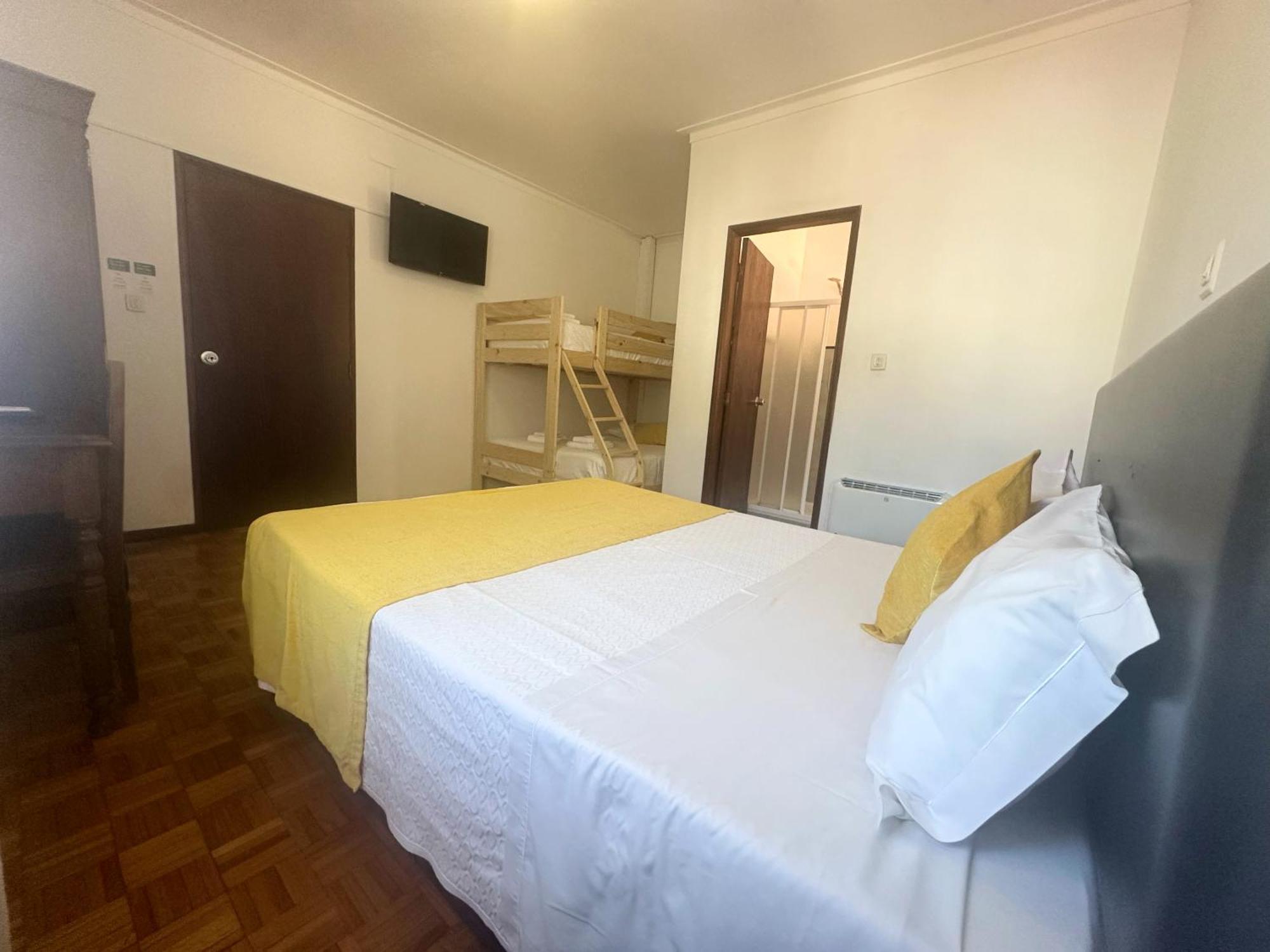 Geres Guest House Gasthuis 2*