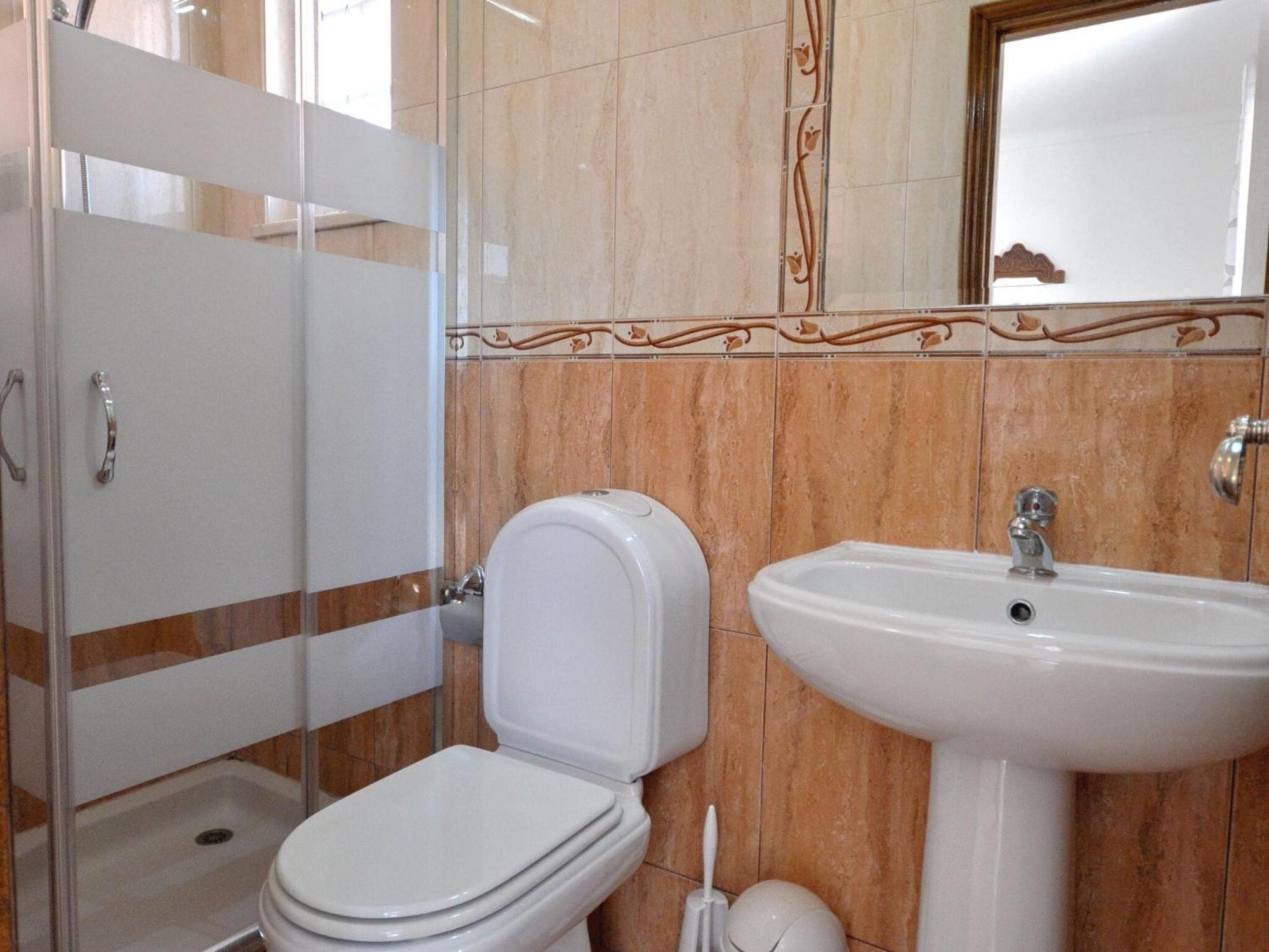 Holiday home Spacious In The Typical Portuguese Style With Private Swimming Pool Near