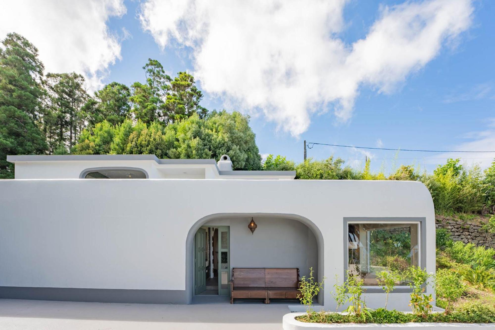 Flores Garden Retreat Holiday home